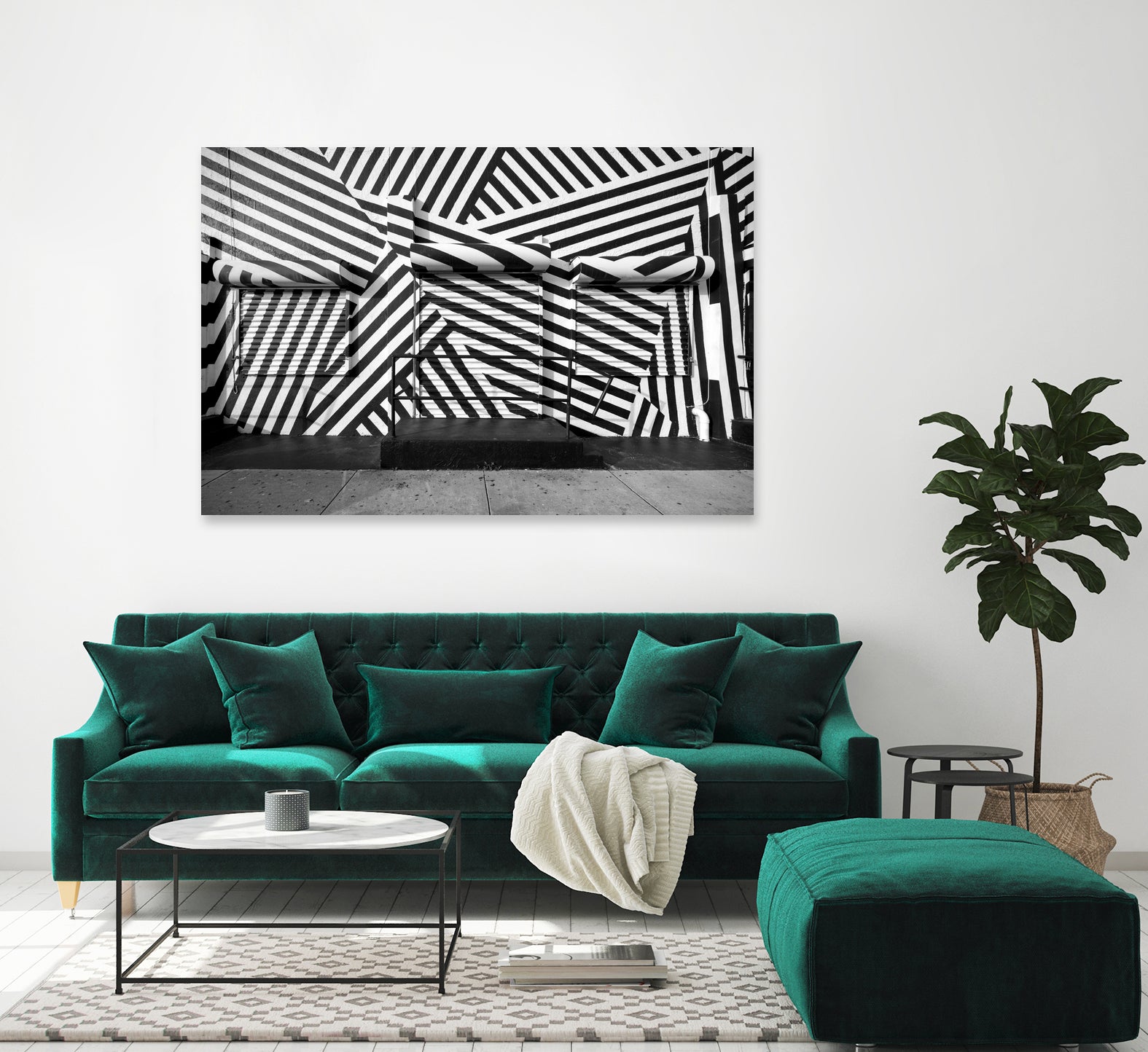 Graffiti at Wynwood, Miami by RENZO REBAGLIATI on GIANT ART - white photo illustration