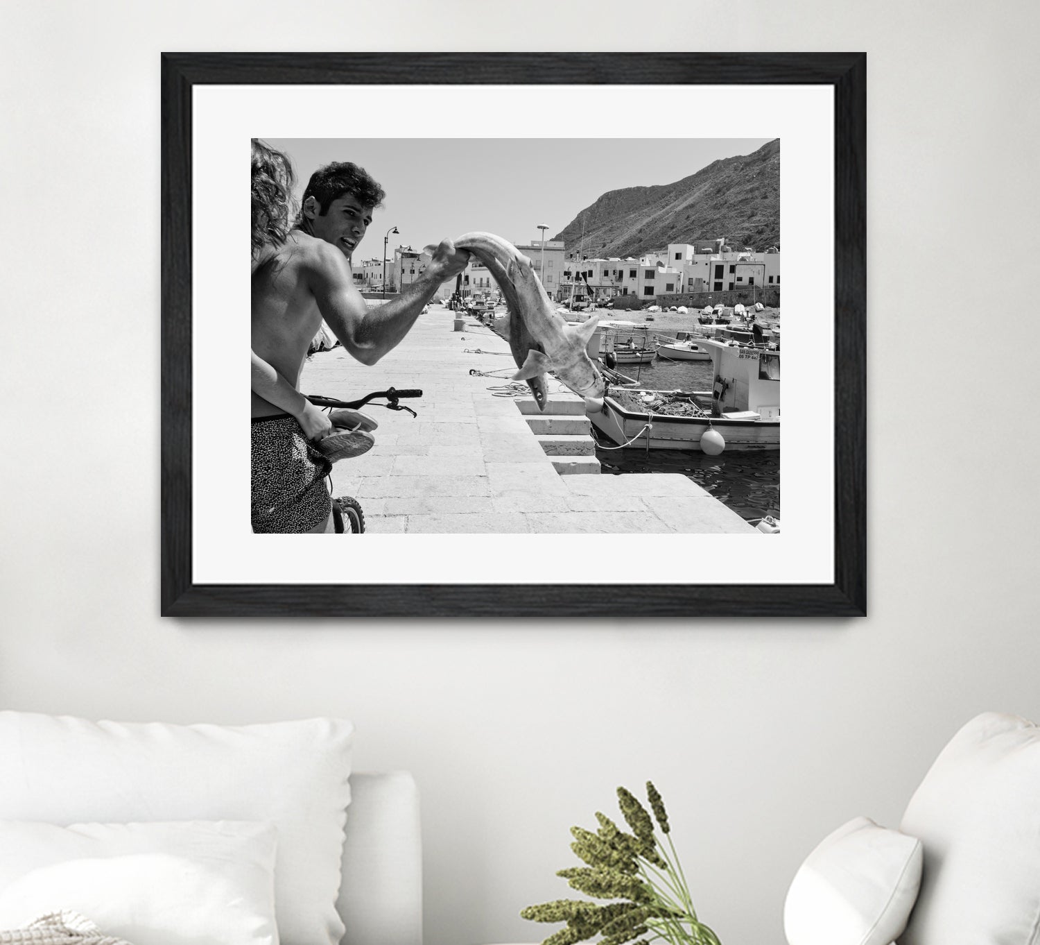 The shark is mine! by Lorenzo Grifantini on GIANT ART - street grifantini