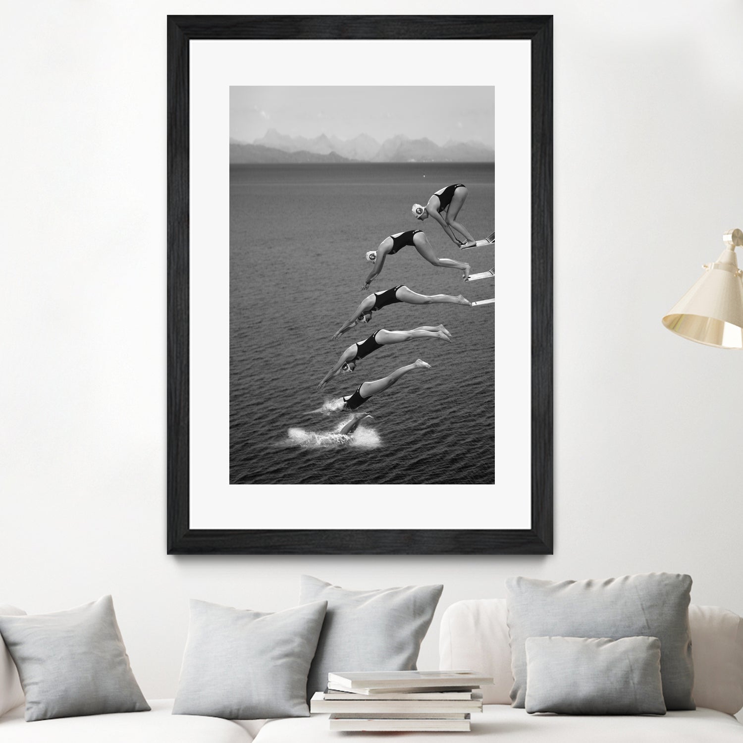 The beauty of diving by Greetje on GIANT ART - black and white  photography quick