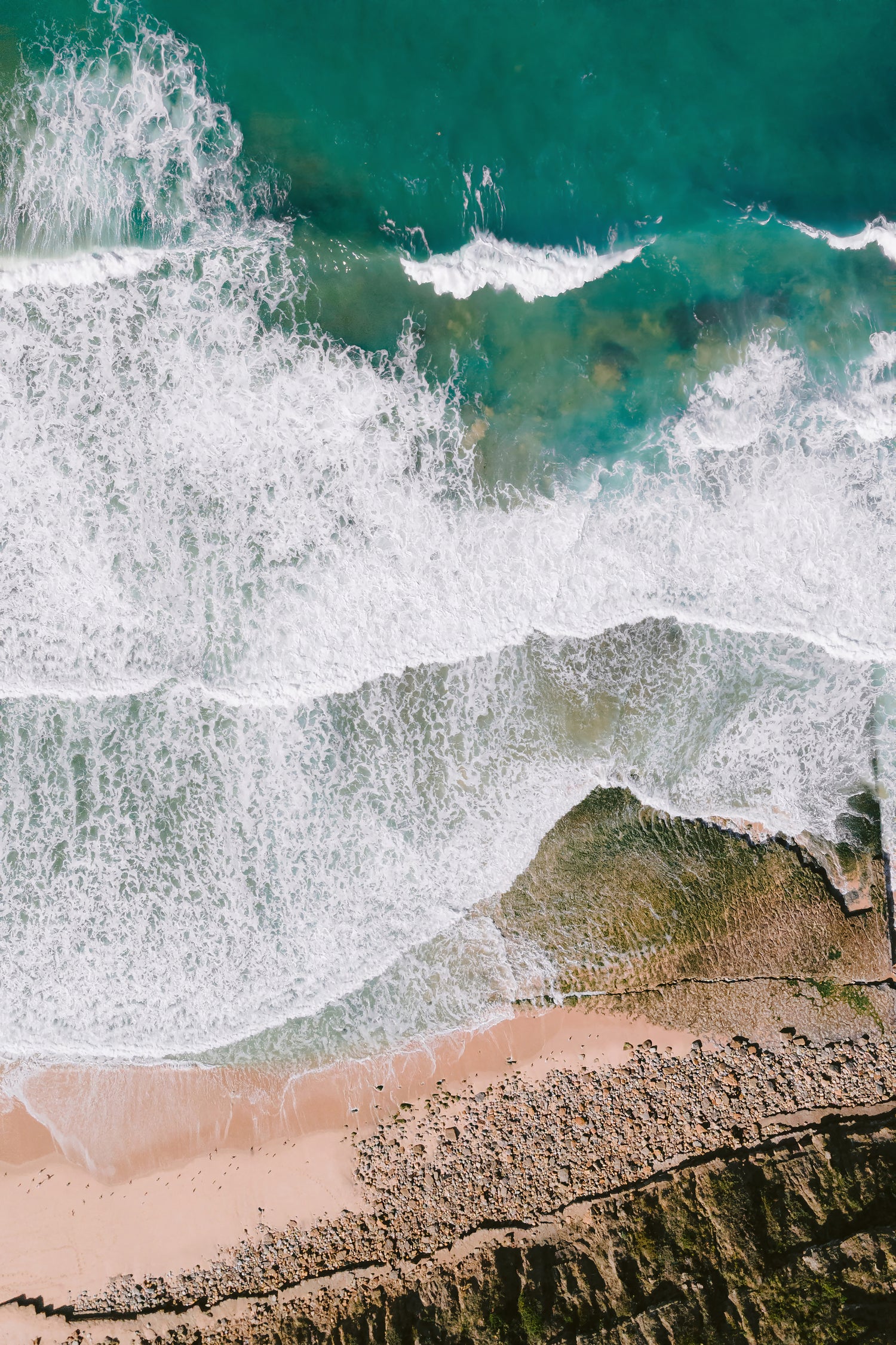 Waves by Raisa Zwart on GIANT ART - green coastal