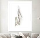 White Elegance by Jenja Braun on GIANT ART - flowers and plants minimalist-art