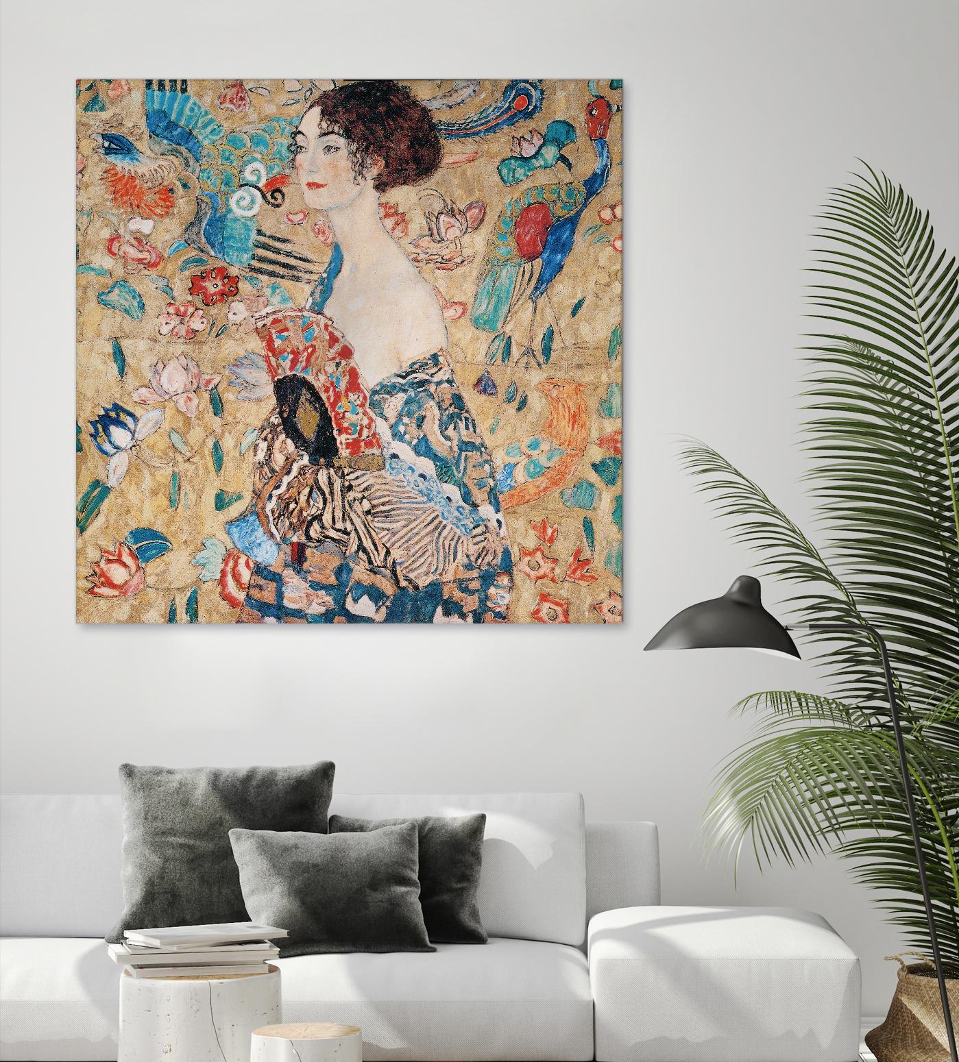 Woman with fan by Gustav Klimt on GIANT ART - gold masters féminité