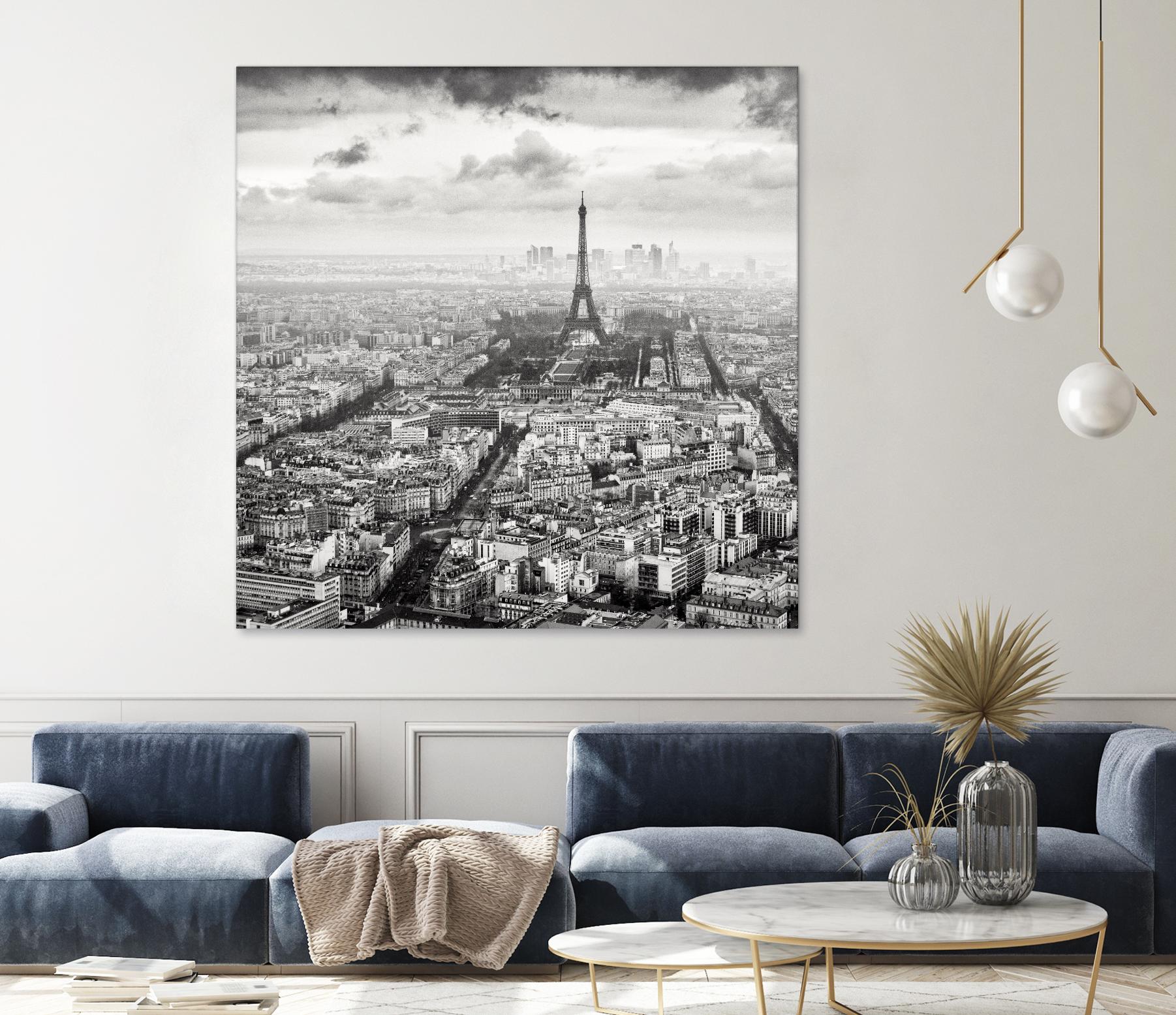 La Tour Eiffel et La Defense by Wilco Dragt on GIANT ART - multicolor photography; landscapes; people/places