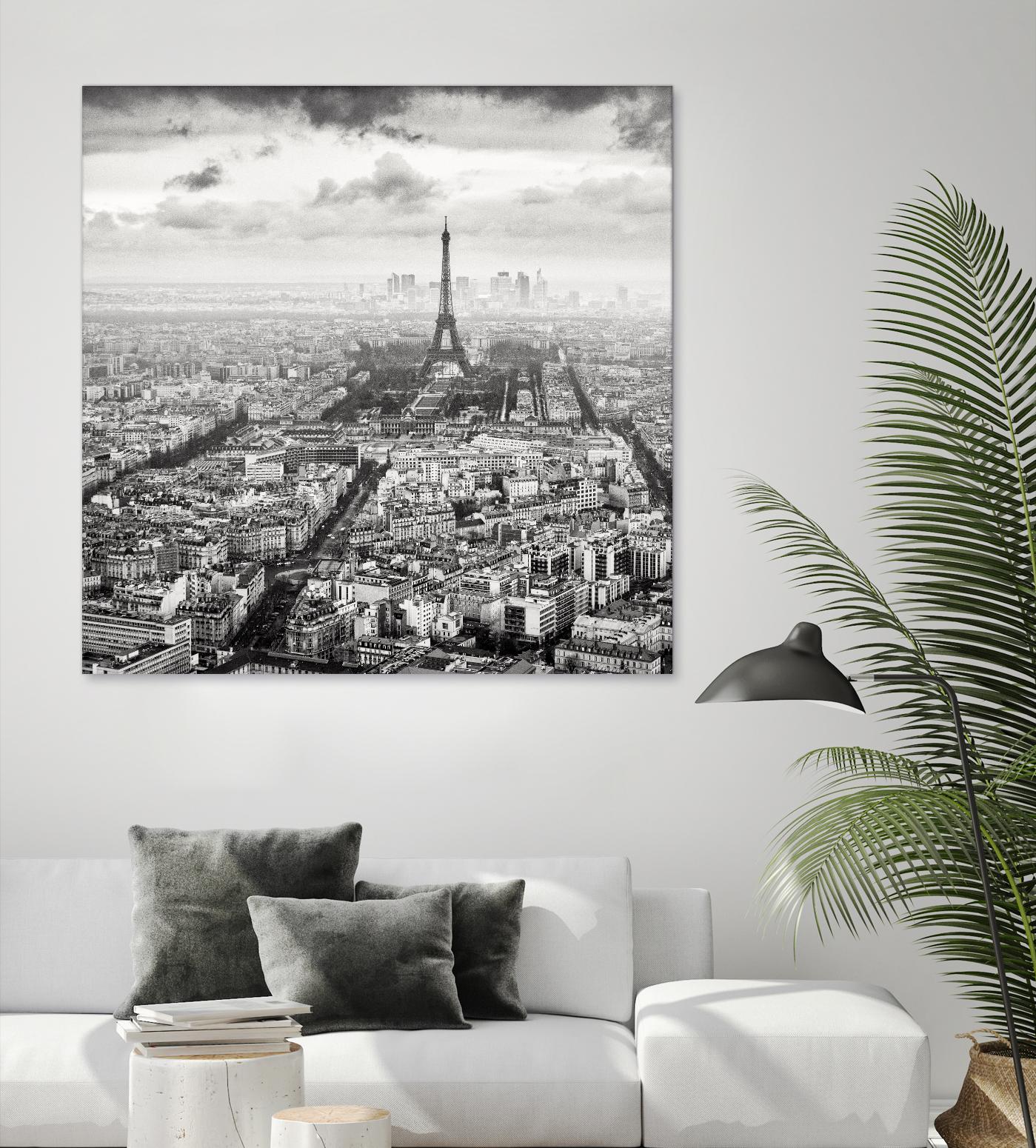 La Tour Eiffel et La Defense by Wilco Dragt on GIANT ART - multicolor photography; landscapes; people/places