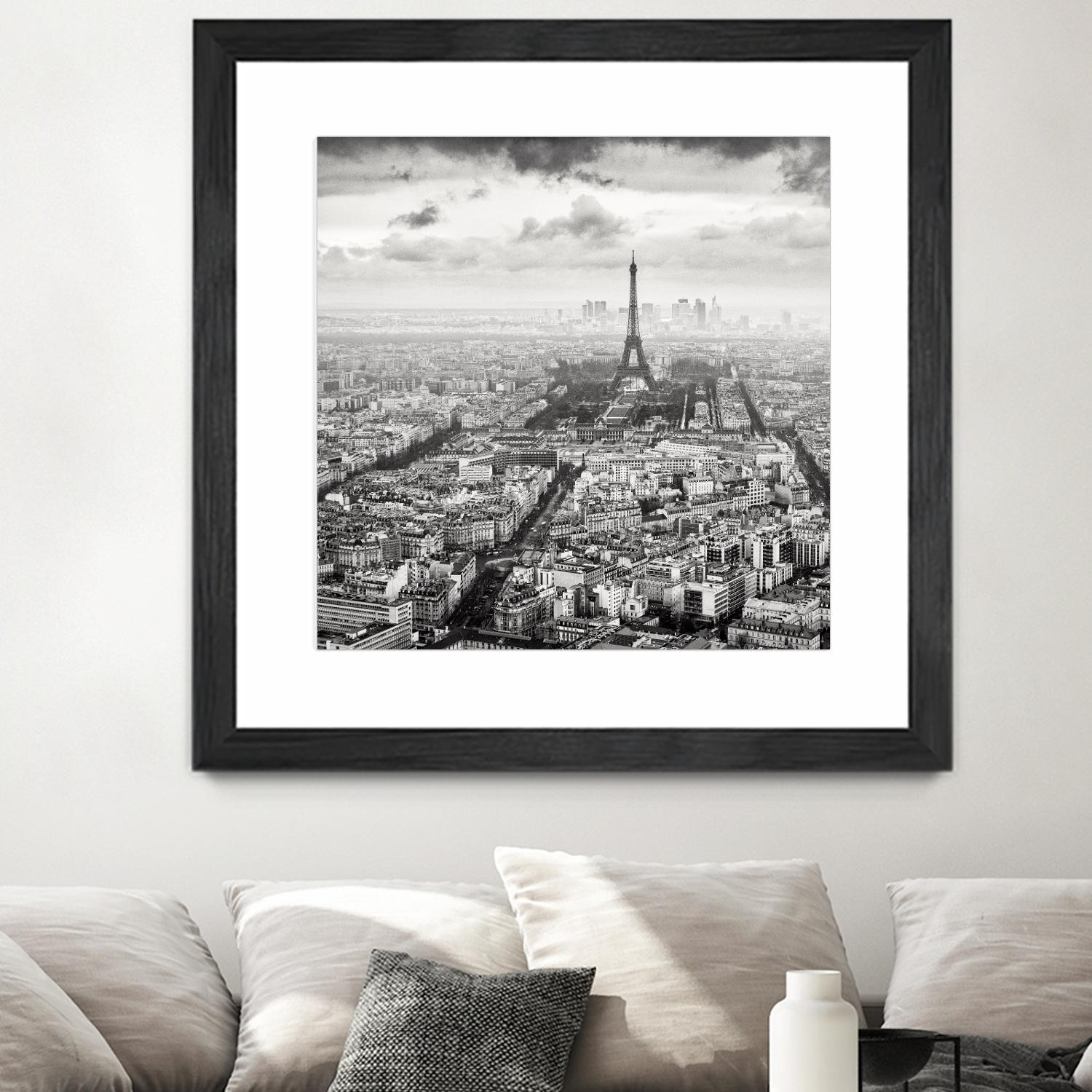 La Tour Eiffel et La Defense by Wilco Dragt on GIANT ART - multicolor photography; landscapes; people/places