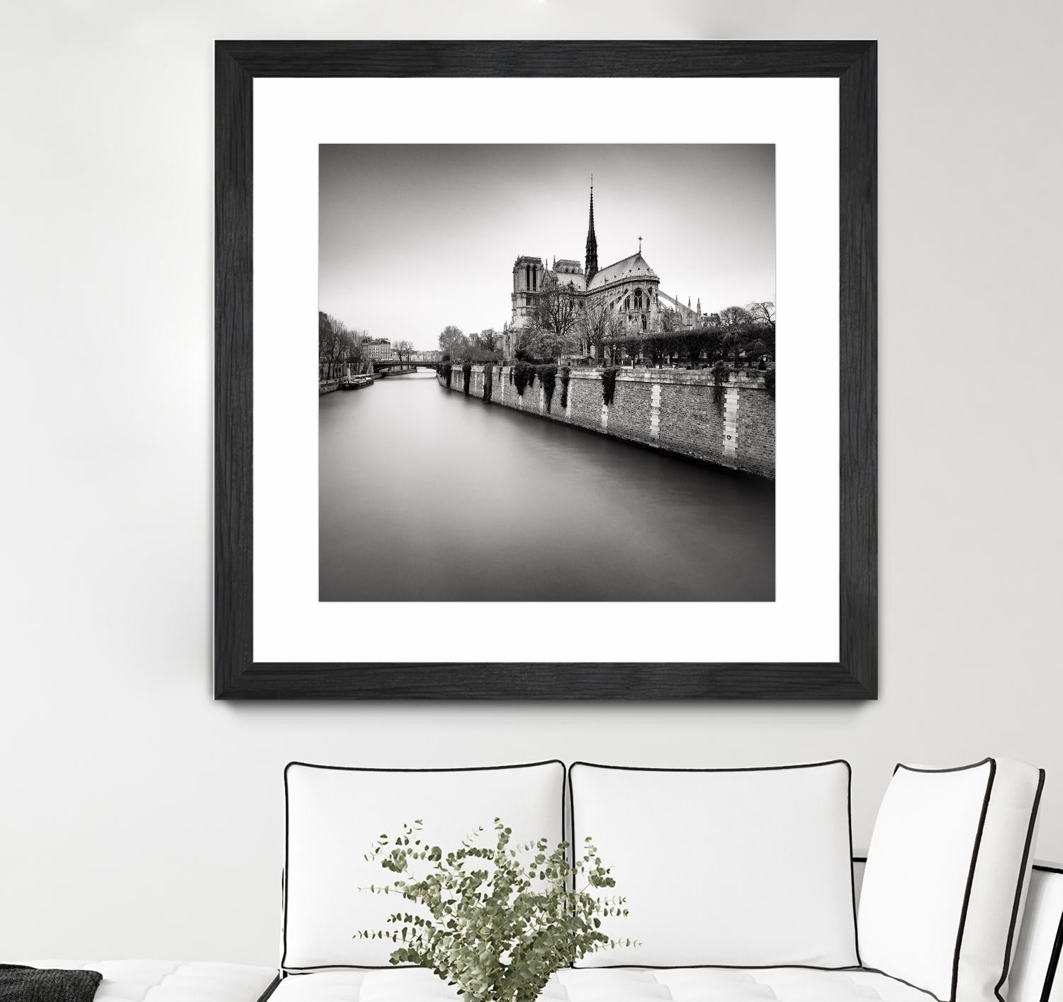 Notre Dame II by Wilco Dragt on GIANT ART - multicolor photography; landscapes; people/places