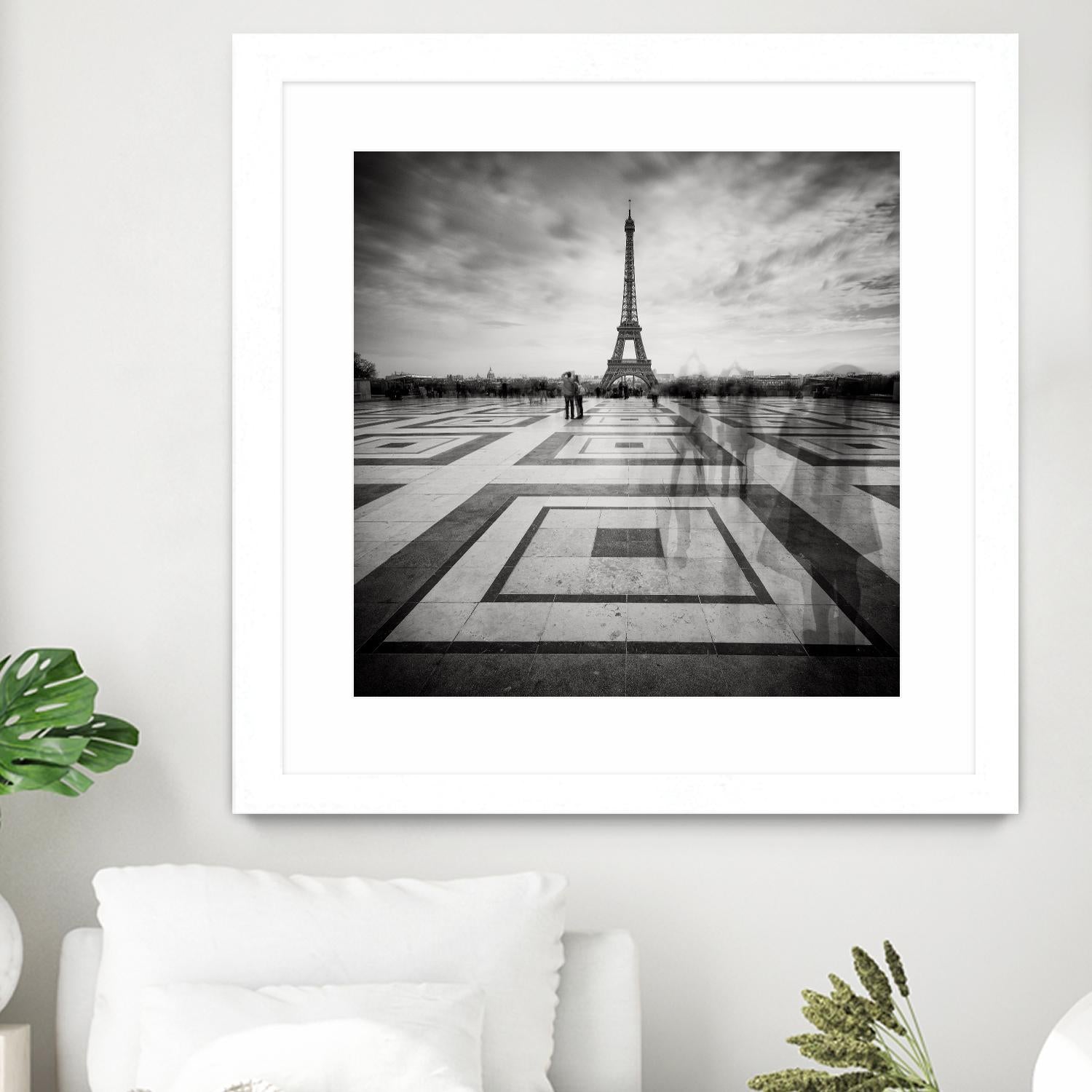 Tourists by Wilco Dragt on GIANT ART - multicolor photography; landscapes; people/places