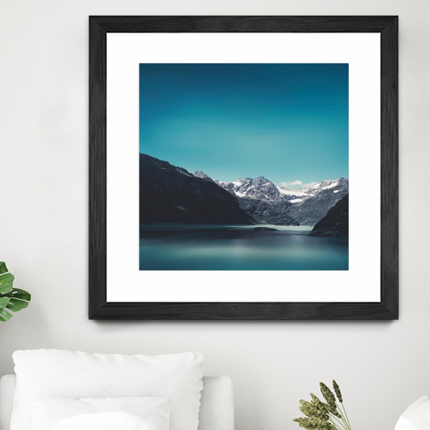 Turquoise Mountain Lake by Dirk Wuestenhagen on GIANT ART - multicolor photography; landscapes