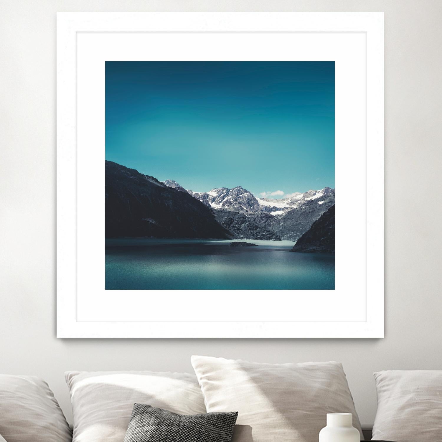 Turquoise Mountain Lake by Dirk Wuestenhagen on GIANT ART - multicolor photography; landscapes