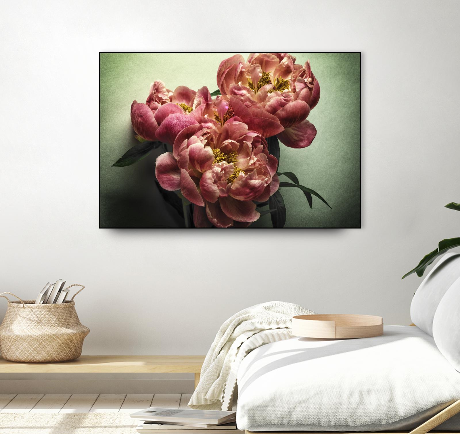 Standing in the Sun II by Jennifer Beavers on GIANT ART - green floral