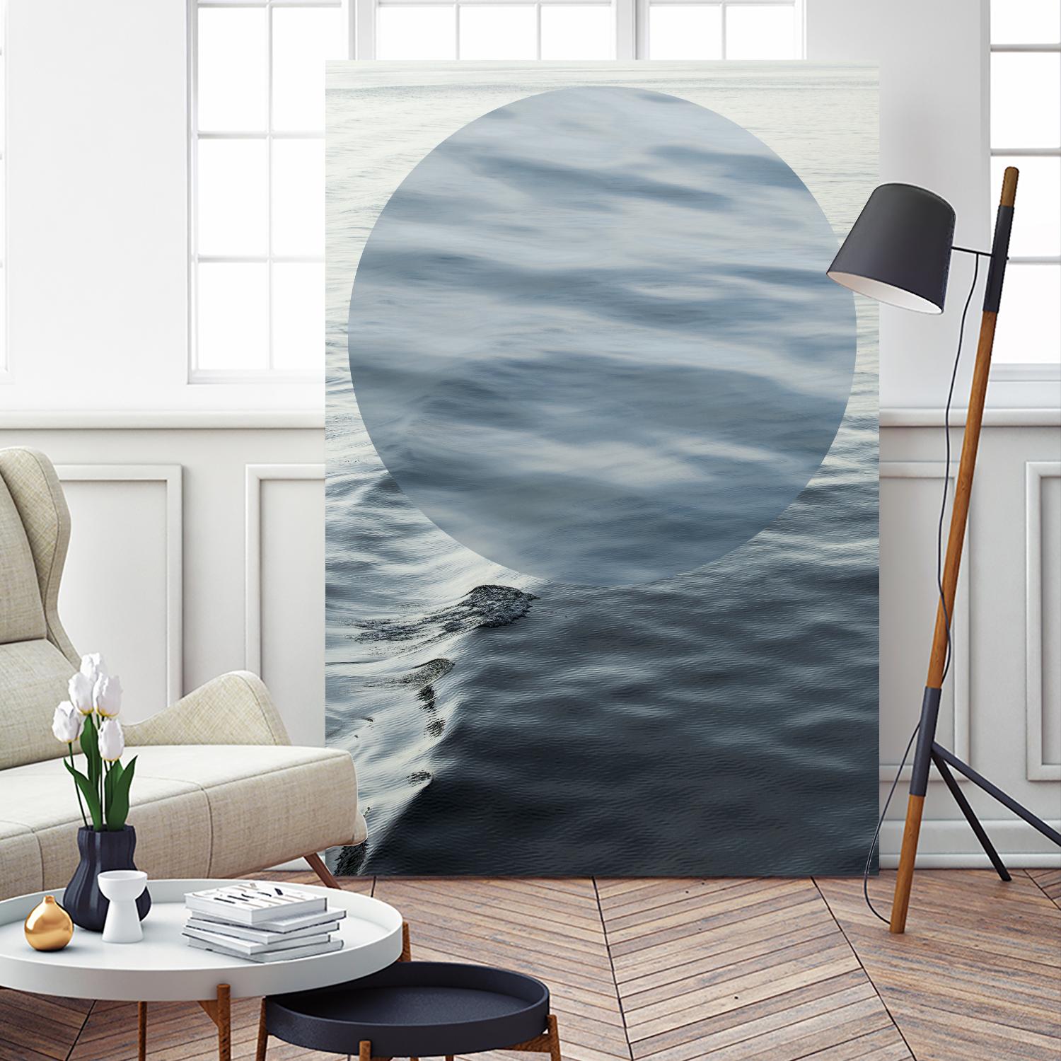 Round Geometric by Aaron Matheson on GIANT ART - grey photo art