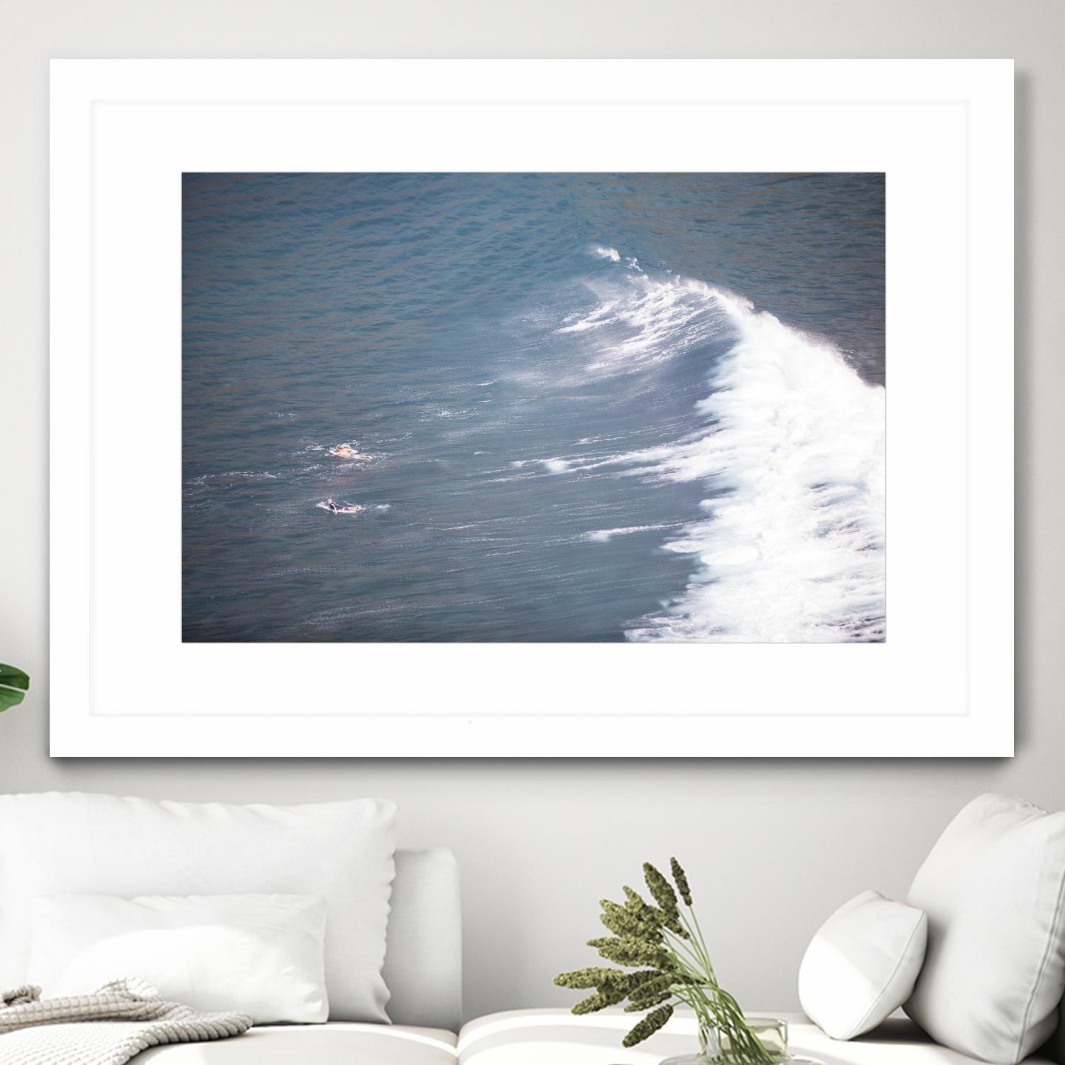 Surfers Delight by Aaron Matheson on GIANT ART - white sea scene