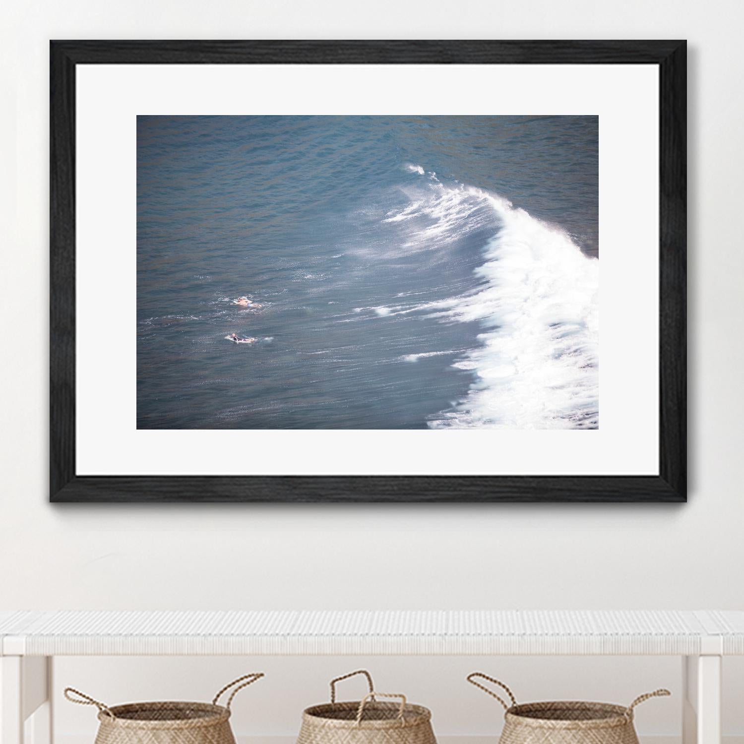 Surfers Delight by Aaron Matheson on GIANT ART - white sea scene