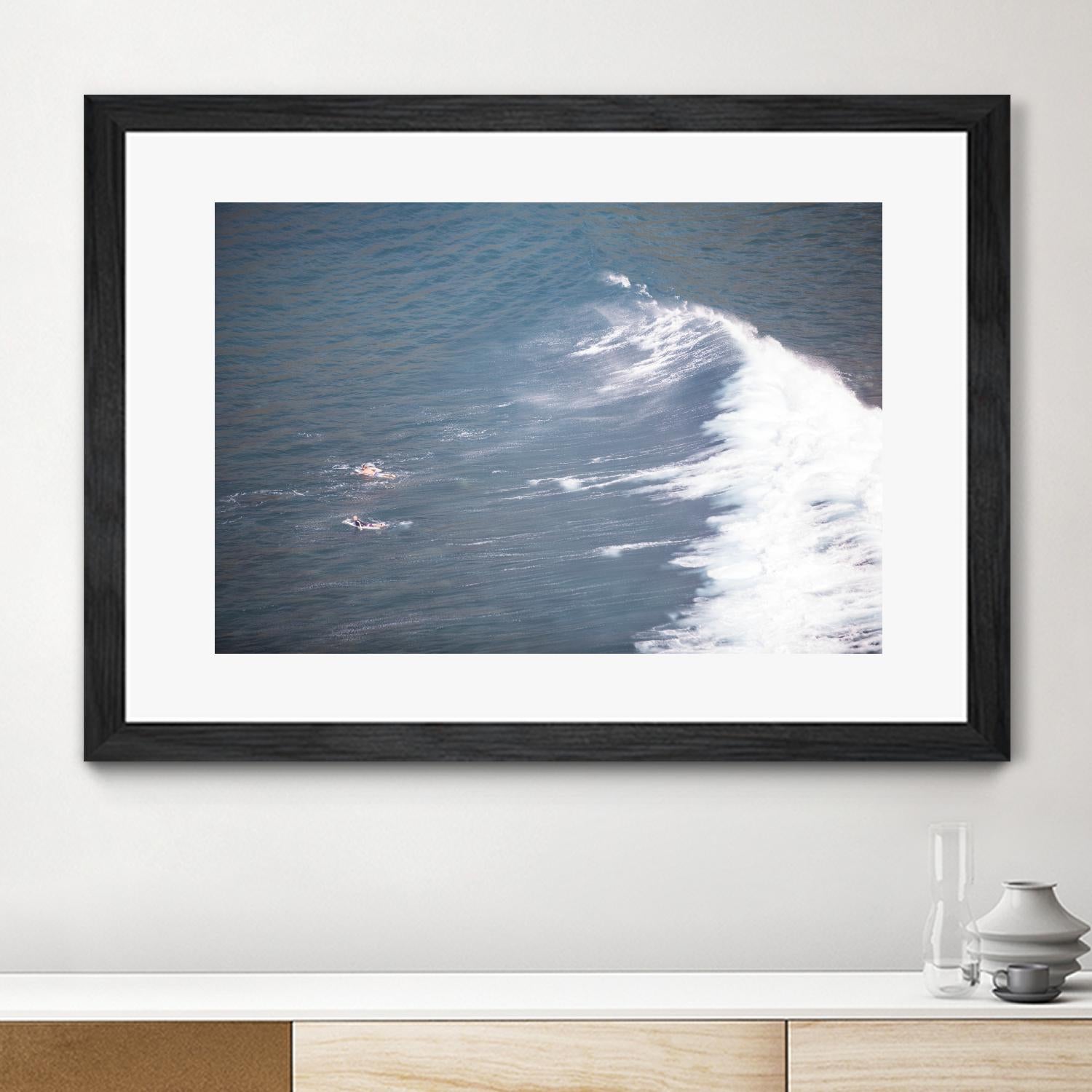 Surfers Delight by Aaron Matheson on GIANT ART - white sea scene