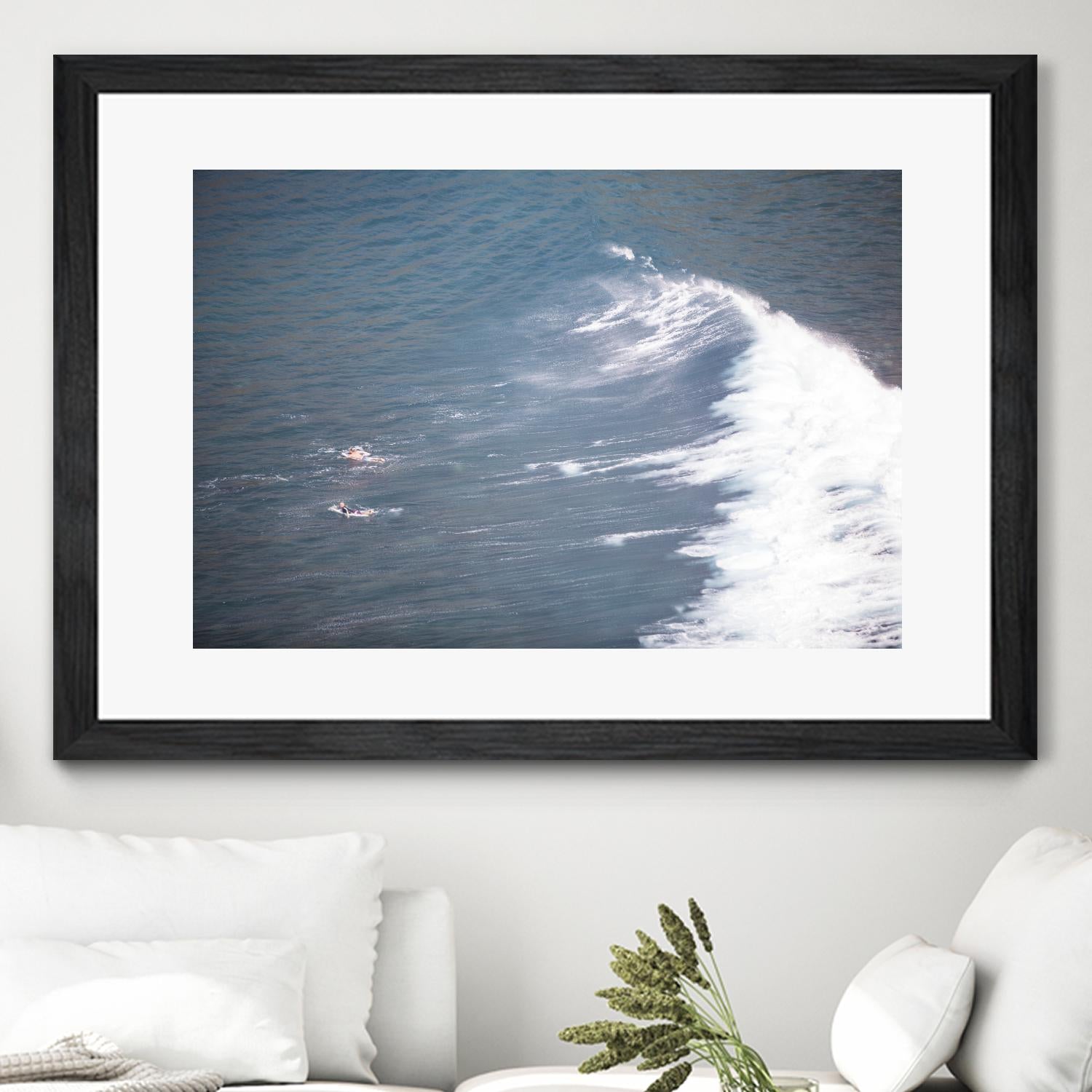Surfers Delight by Aaron Matheson on GIANT ART - white sea scene