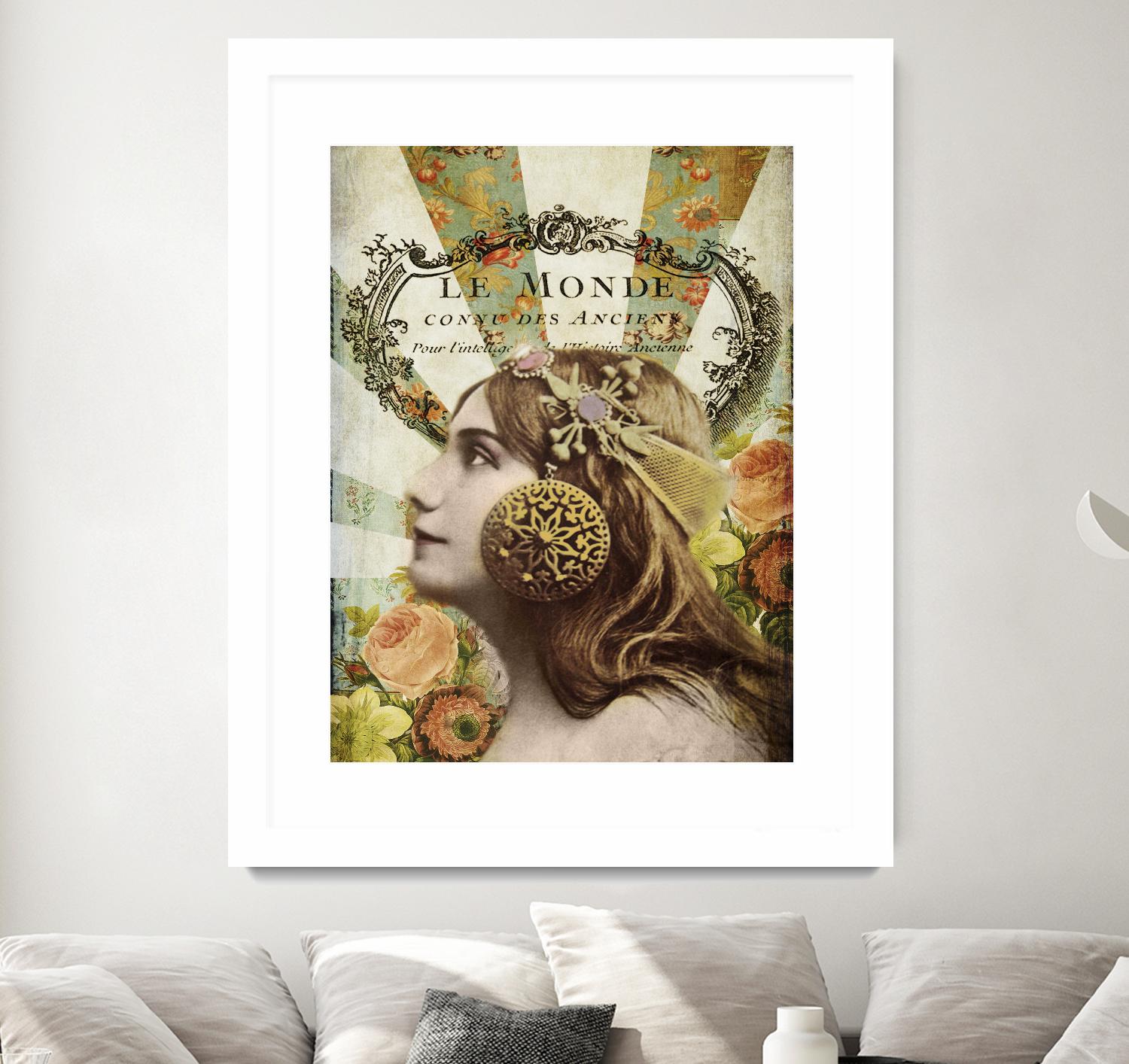 Femme Paris II by Sandy Lloyd on GIANT ART - fashion