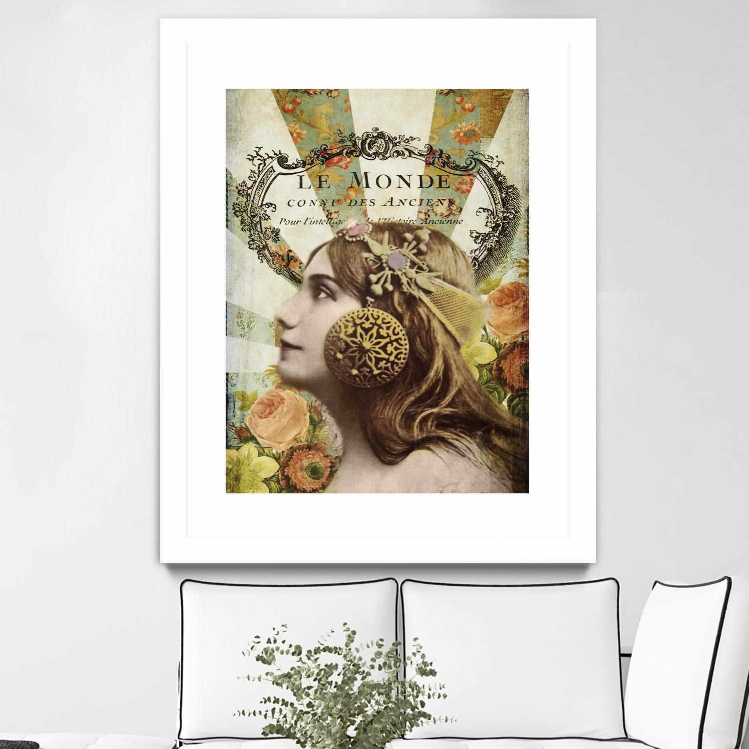 Femme Paris II by Sandy Lloyd on GIANT ART - fashion