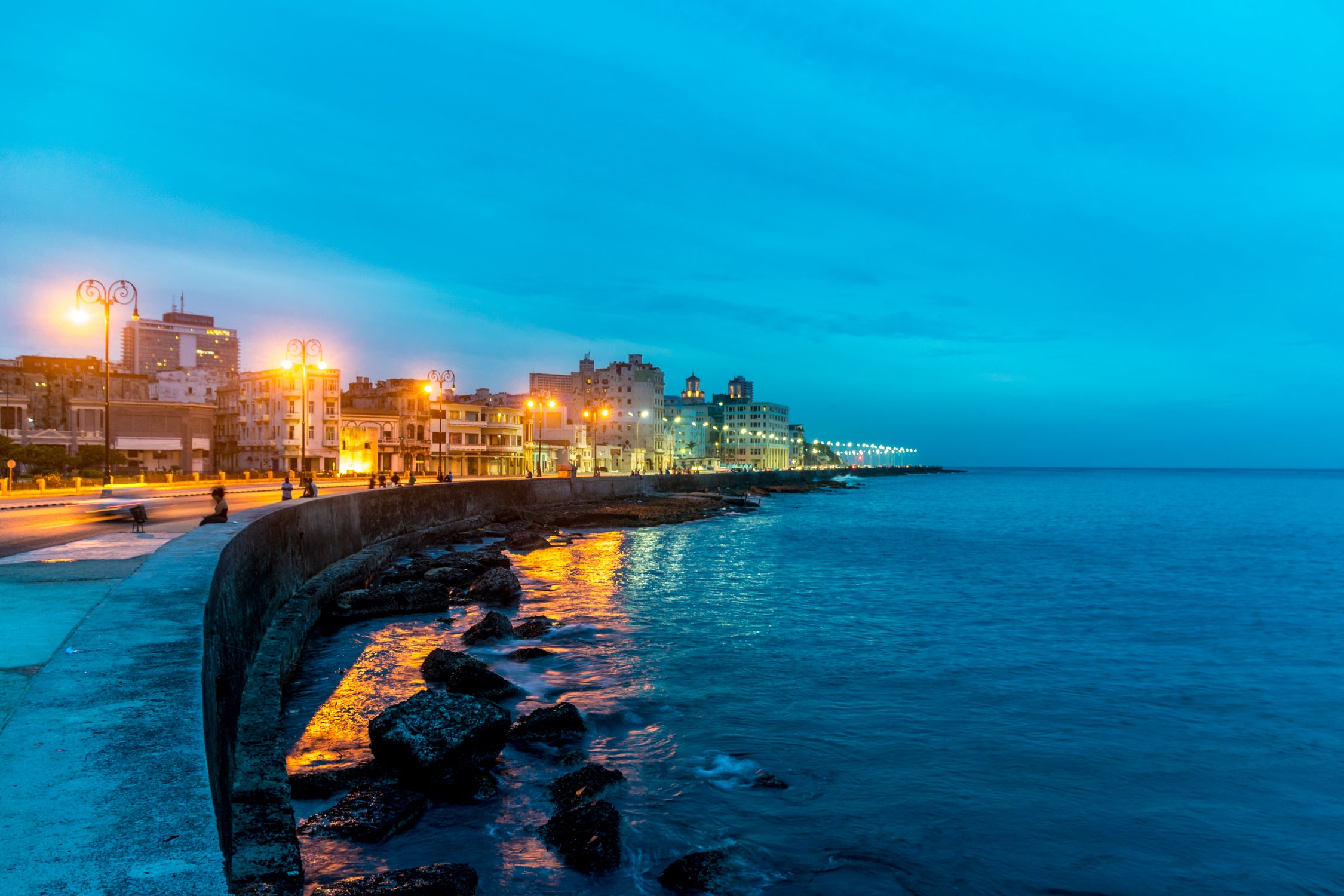 La Vida Nocturna by Alex Tonetti on GIANT ART - blue photo illustration