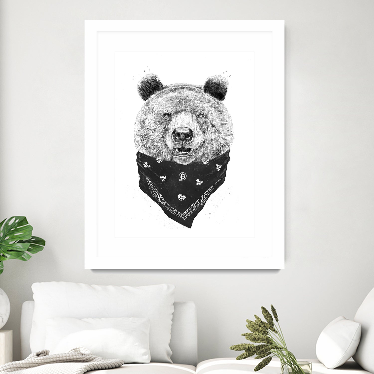 Wild bear by Solti Balázs on GIANT ART - white digital drawing