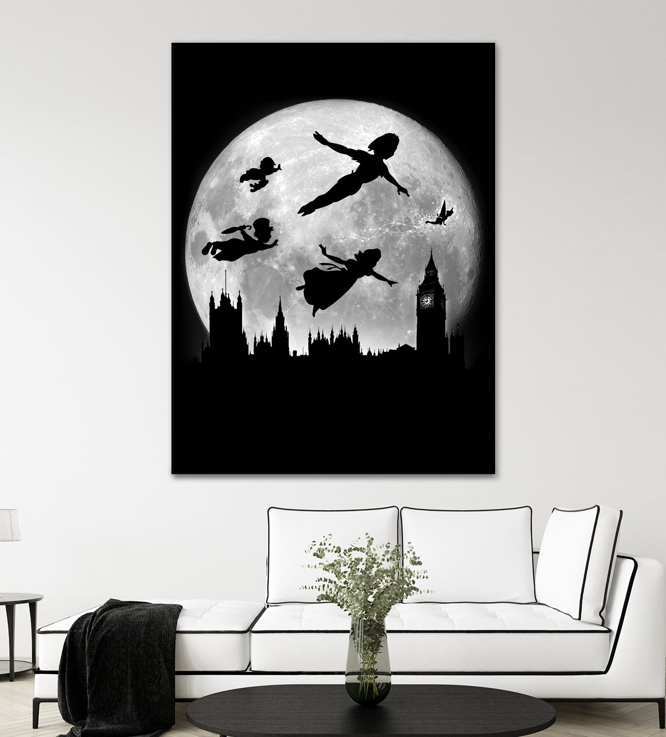 Full moon over London by Antonio Camarena on GIANT ART - black digital painting