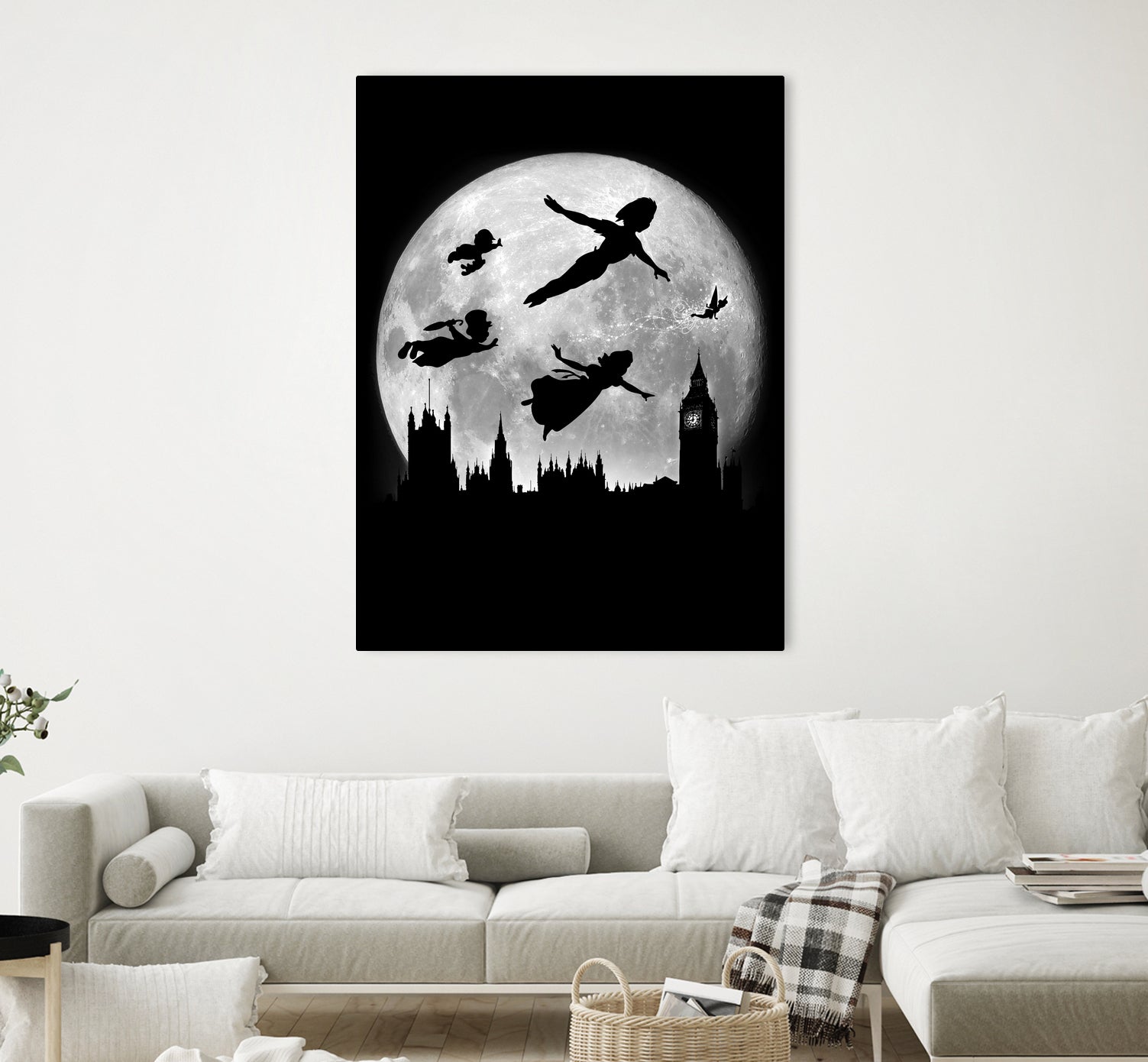 Full moon over London by Antonio Camarena on GIANT ART - black digital painting