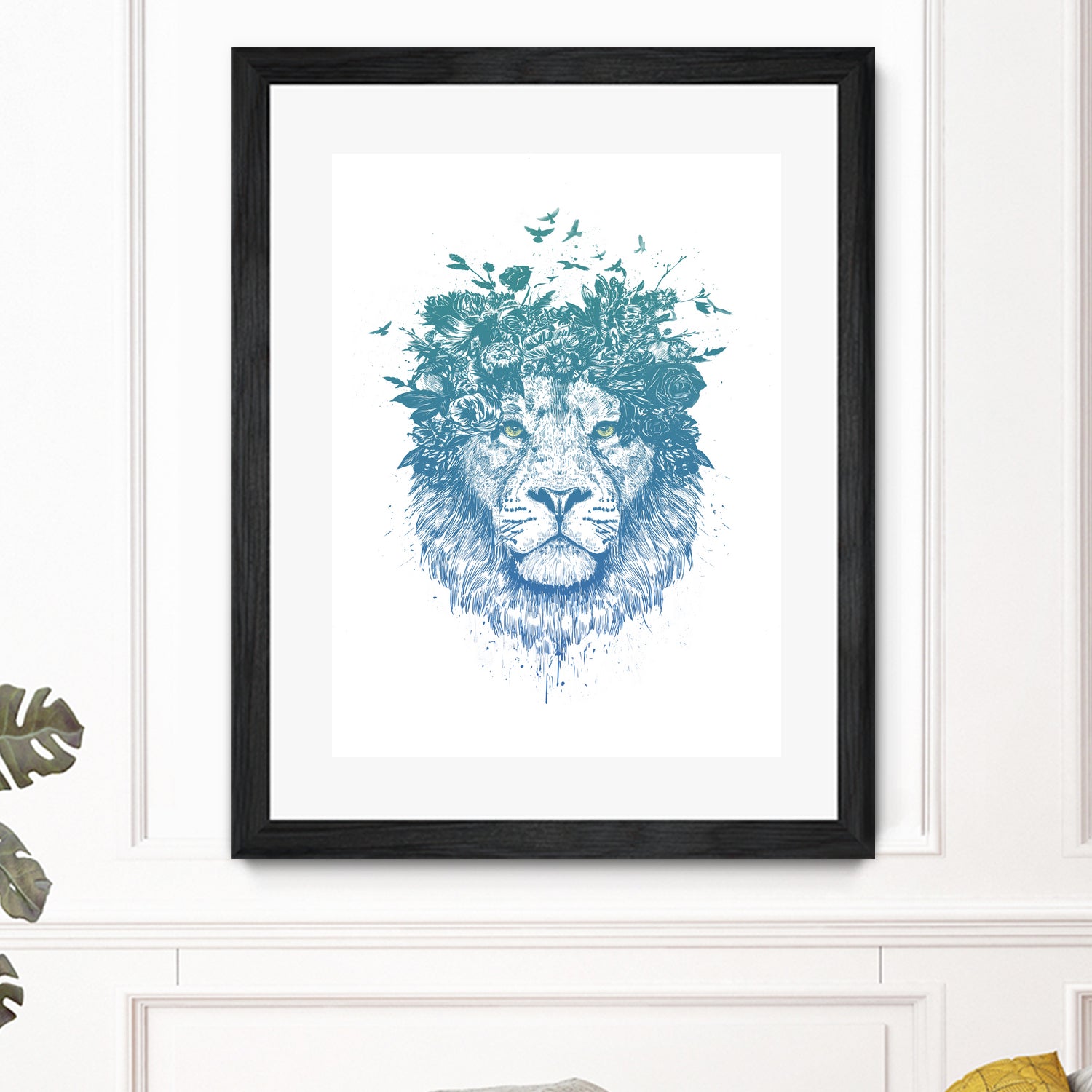 Floral lion by Solti Balázs on GIANT ART - white digital drawing