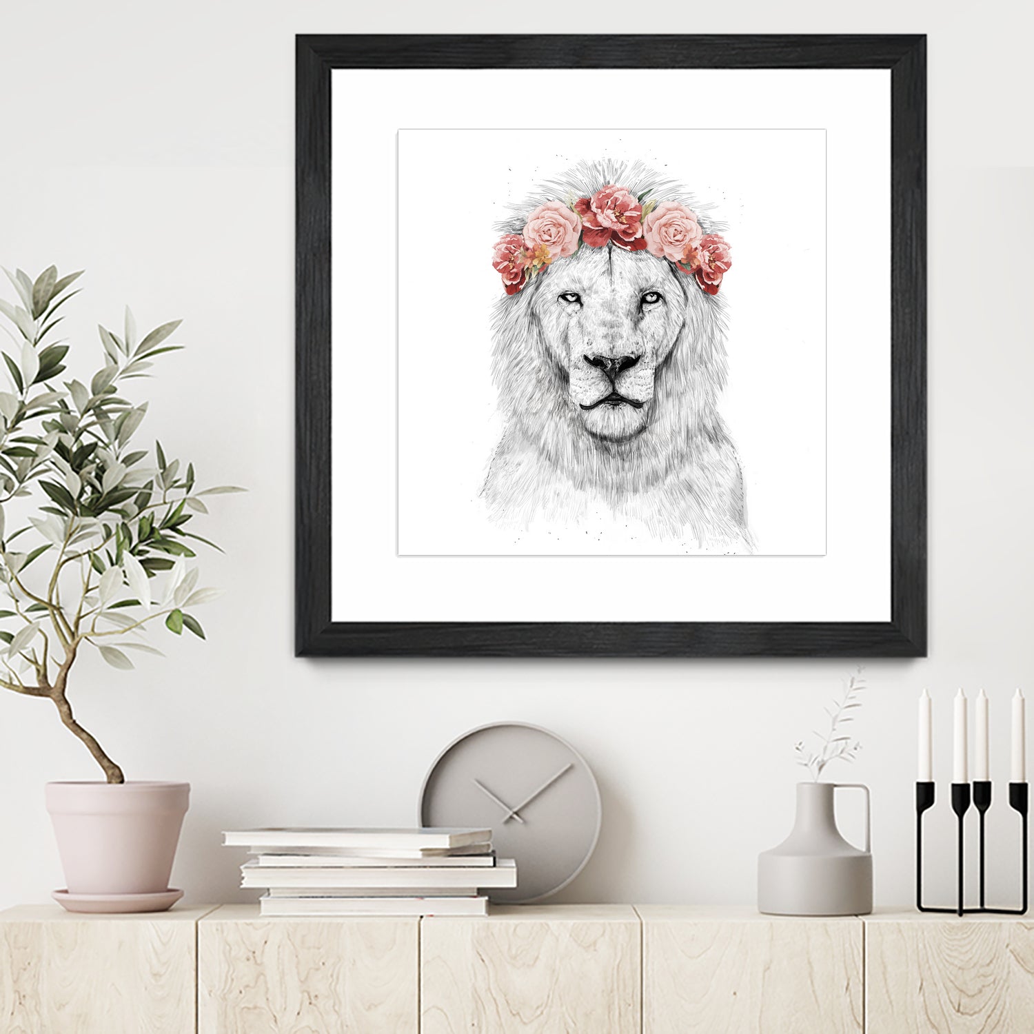 Festival lion by Solti Balázs on GIANT ART - white digital drawing