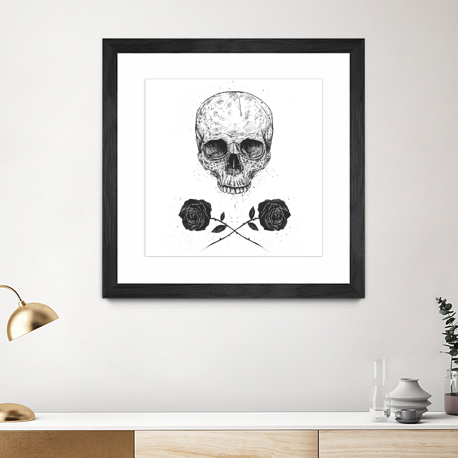 Skull N' Roses by Solti Balázs on GIANT ART - white digital drawing