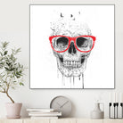 Skull with red glasses by Solti Balázs on GIANT ART - white digital painting