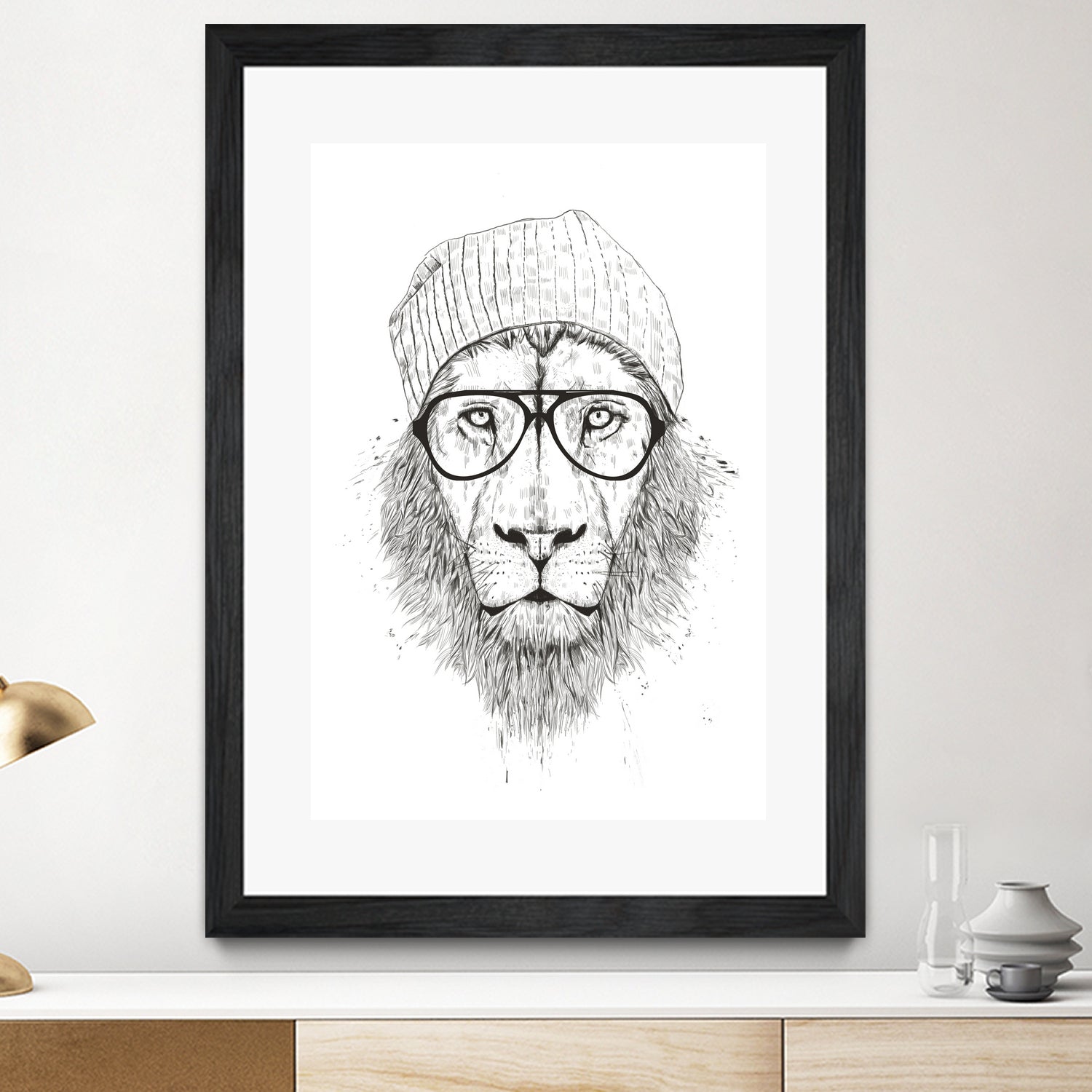 Cool lion (bw) by Solti Balázs on GIANT ART - white digital drawing