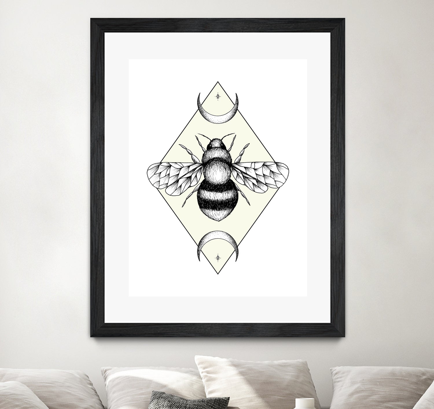 Bee Confident by Barbara Hollaus on GIANT ART - white digital drawing