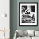 Reading  by M Studio on GIANT ART - black and white photogrpahy marilyn monroe