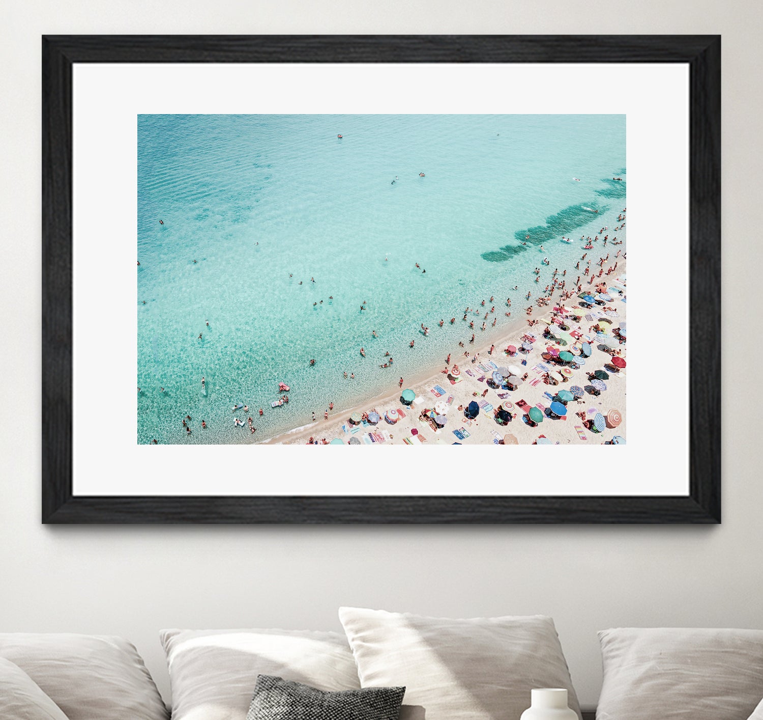 Busy Beach by Kathrin on GIANT ART - photography water