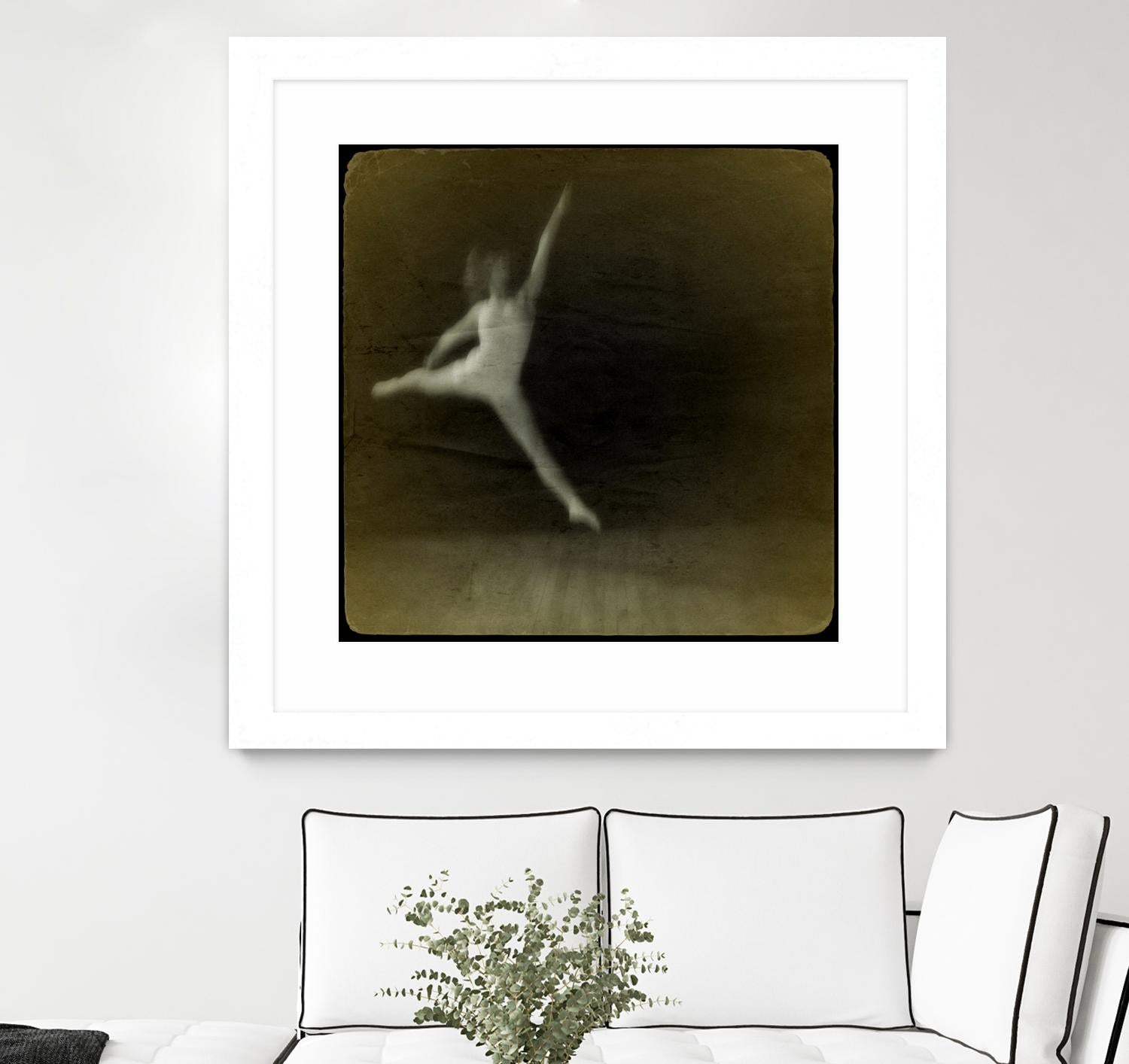 Dancing motion I by Jean-François Dupuis on GIANT ART - beige music - dance ballerine