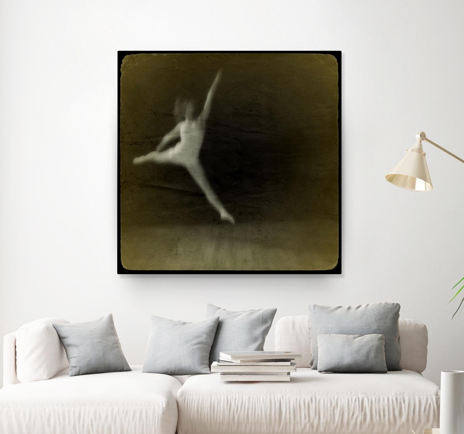 Dancing motion I by Jean-François Dupuis on GIANT ART - beige music - dance ballerine