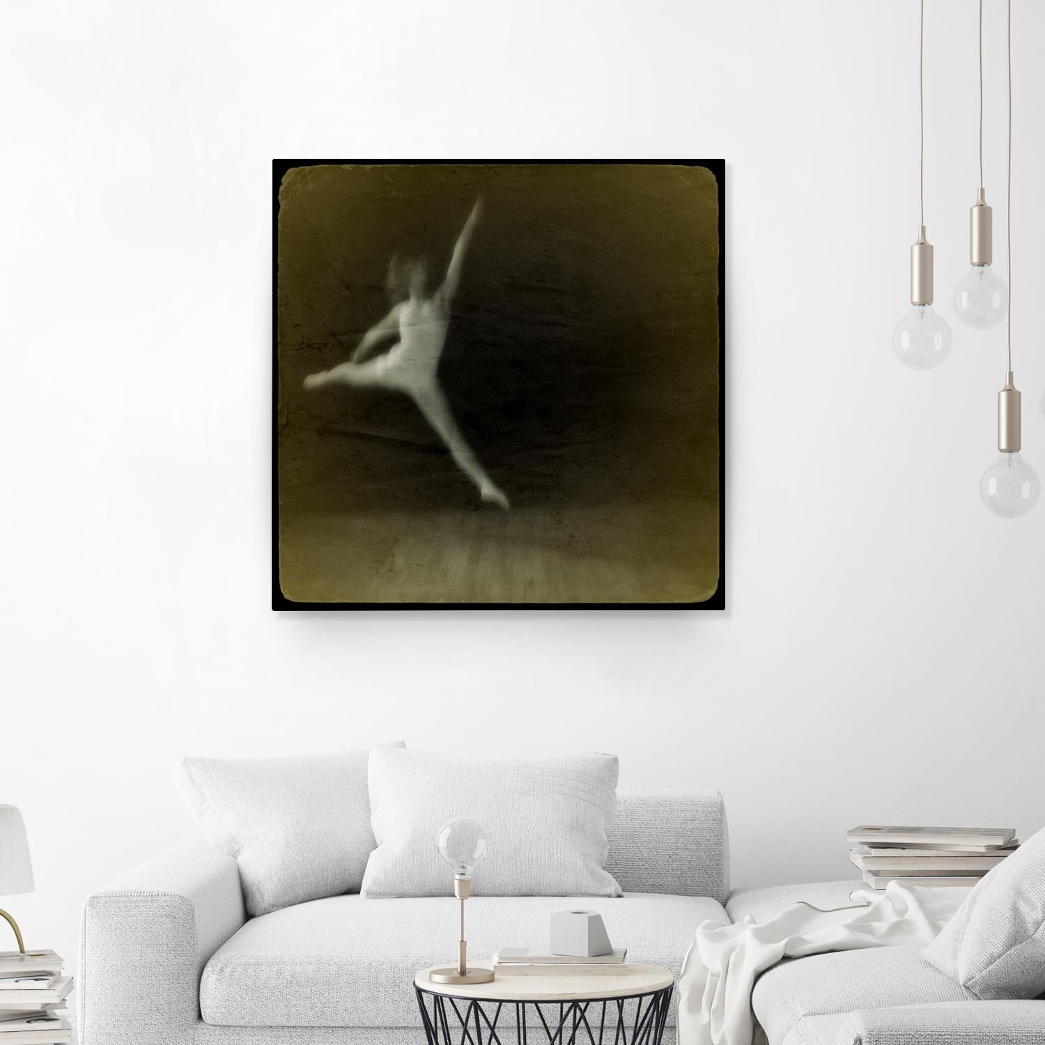 Dancing motion I by Jean-François Dupuis on GIANT ART - beige music - dance ballerine