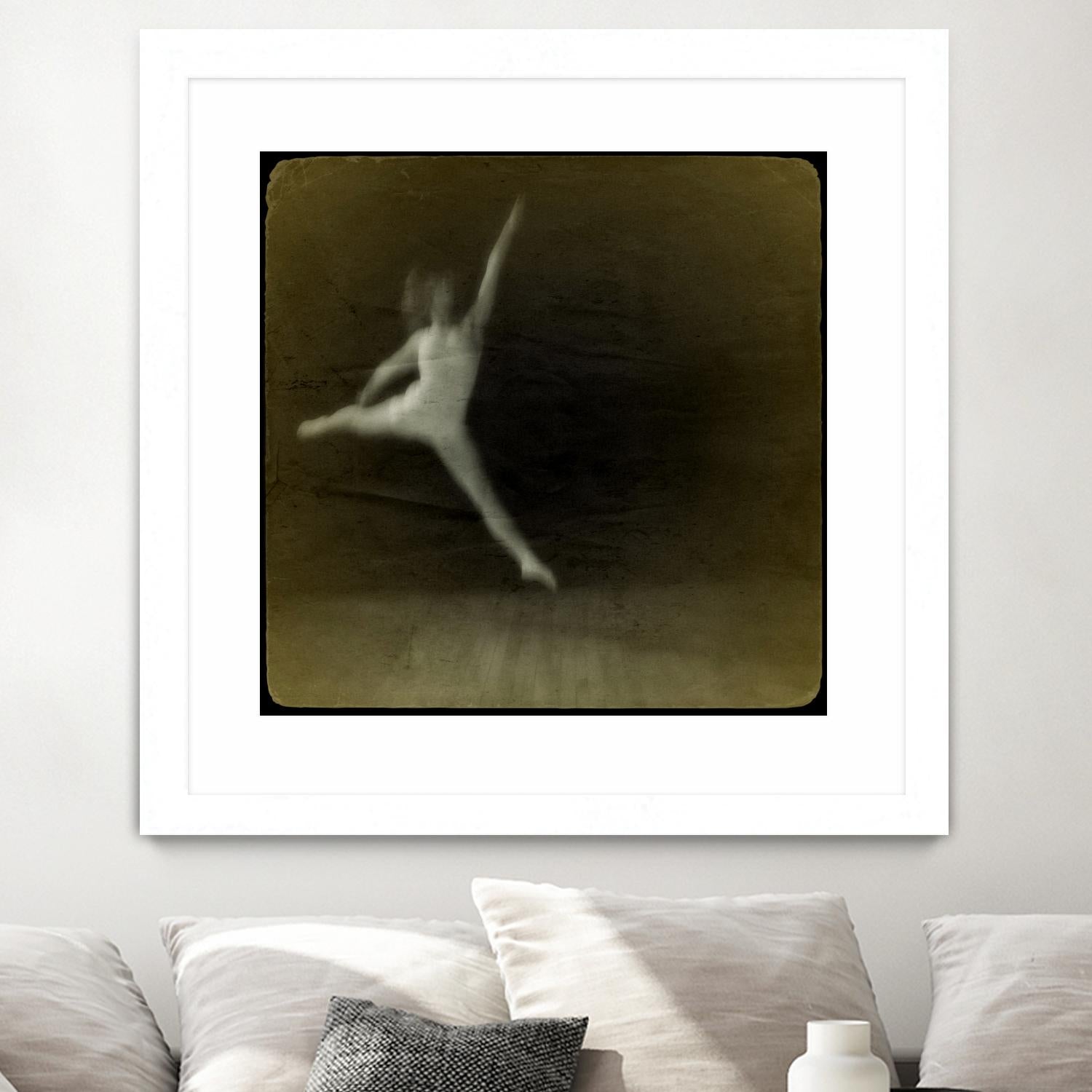 Dancing motion I by Jean-François Dupuis on GIANT ART - beige music - dance ballerine