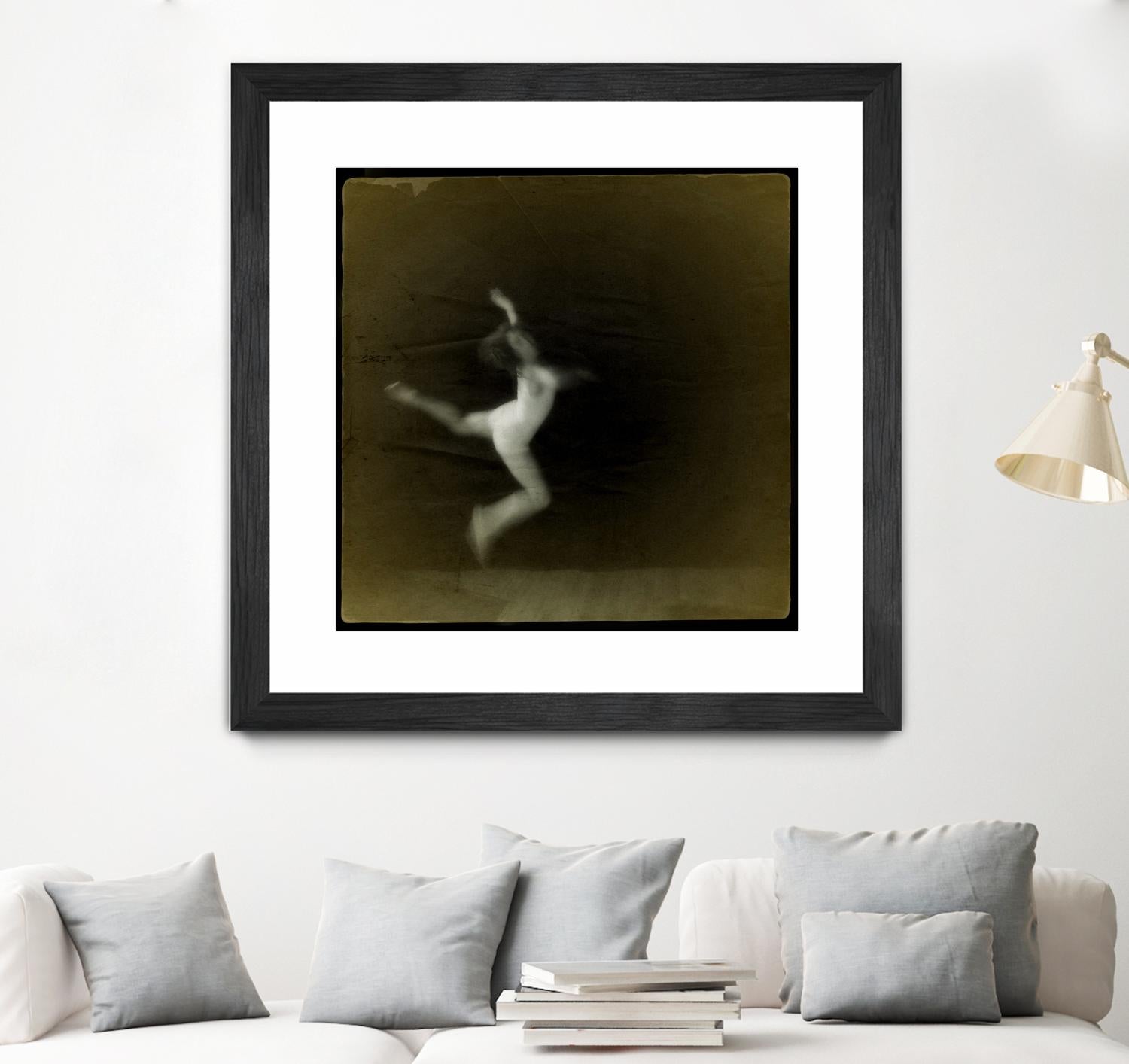 Dancing motion III by Jean-François Dupuis on GIANT ART - beige music - dance ballerine