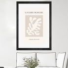 Le pouvoir des fleurs II by M Studio on GIANT ART - beige