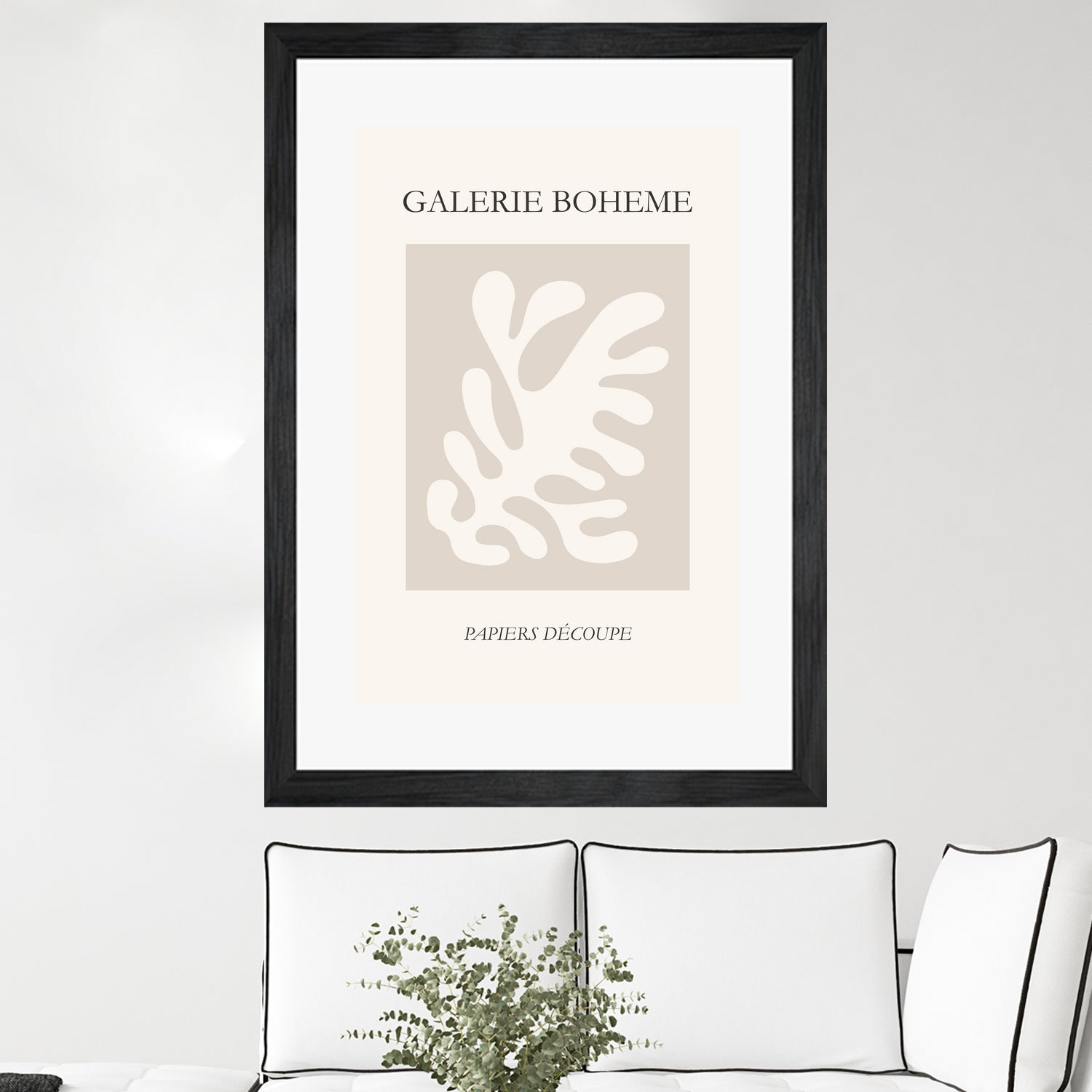 Le pouvoir des fleurs II by M Studio on GIANT ART - beige