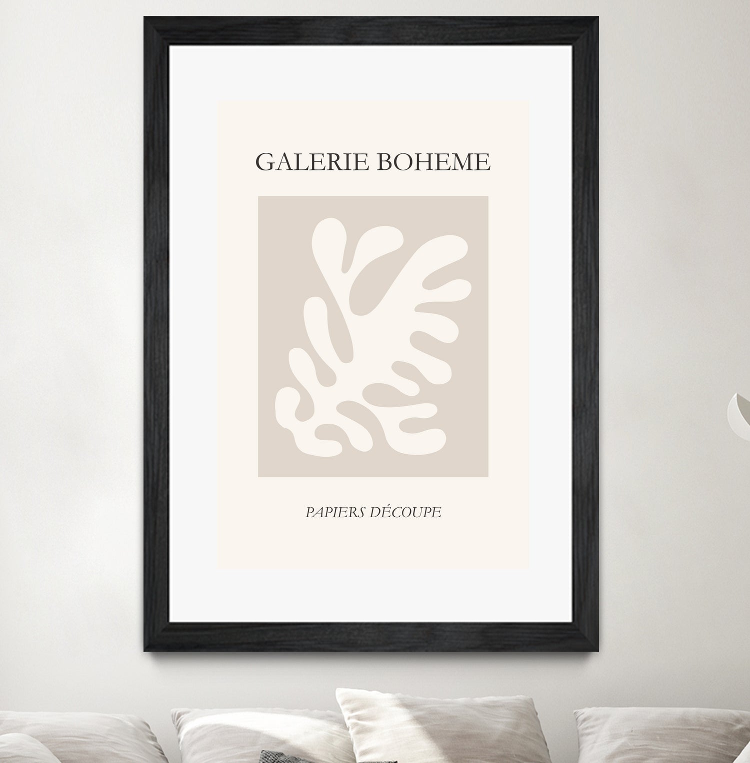 Le pouvoir des fleurs II by M Studio on GIANT ART - beige