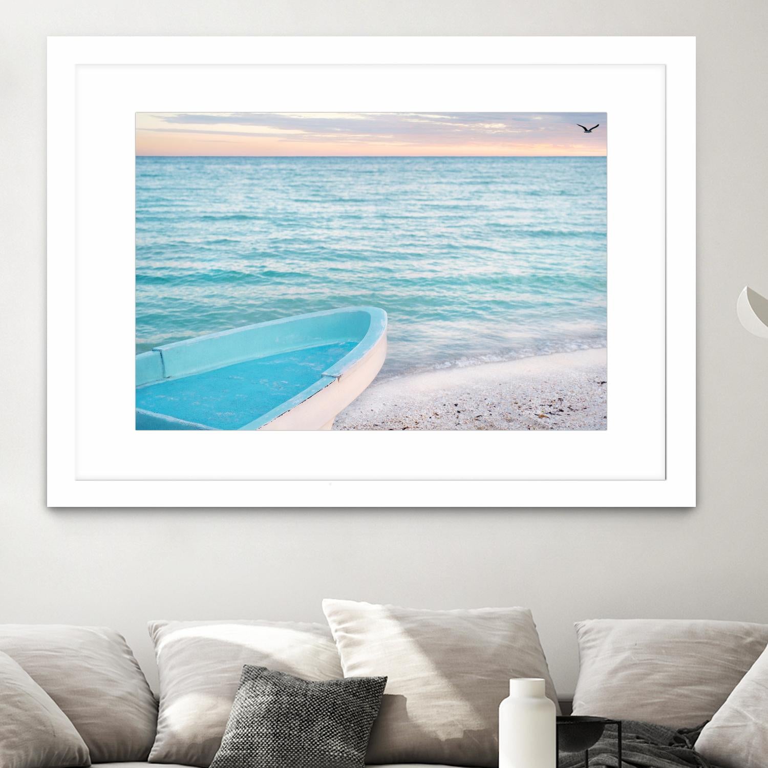 Solo Flight by Jon Bertelli on GIANT ART - multicolor photography; coastal