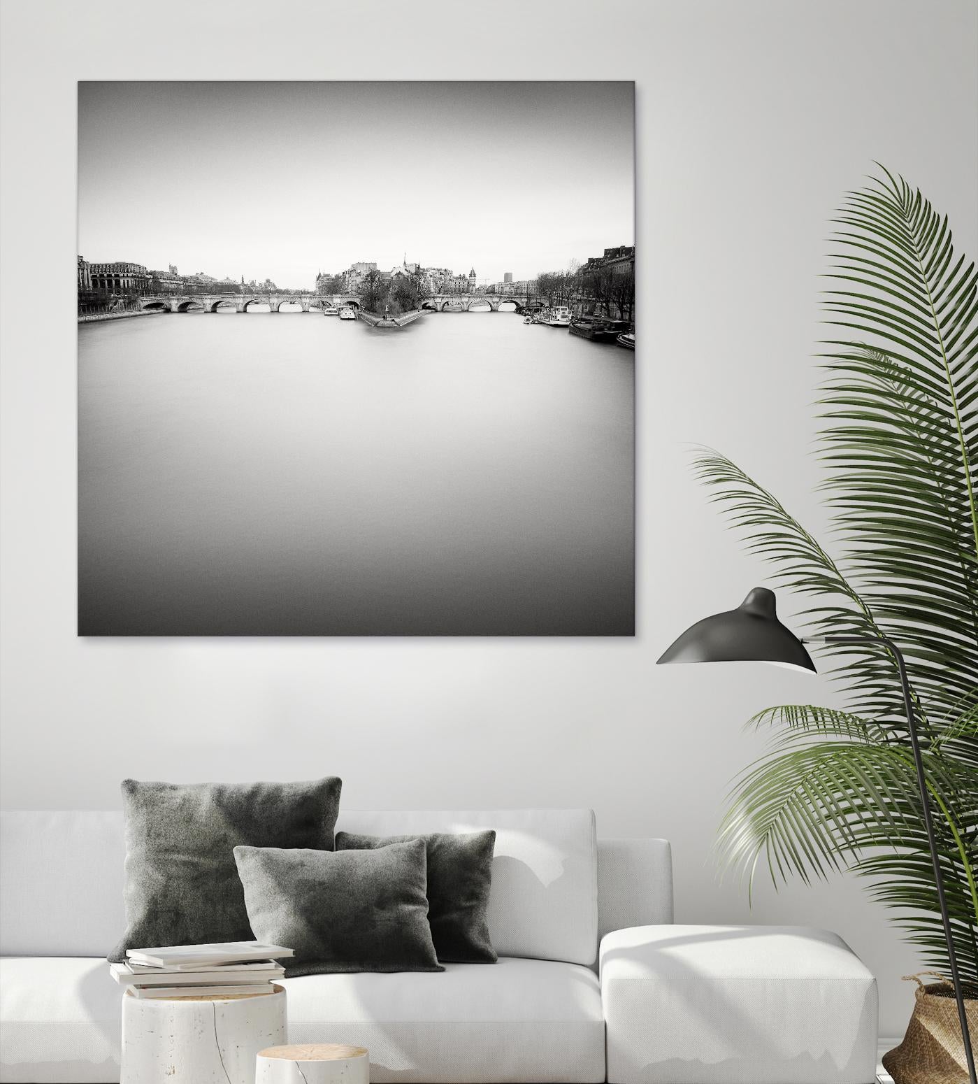 Ile de la Cite by Wilco Dragt on GIANT ART - multicolor photography; landscapes; people/places