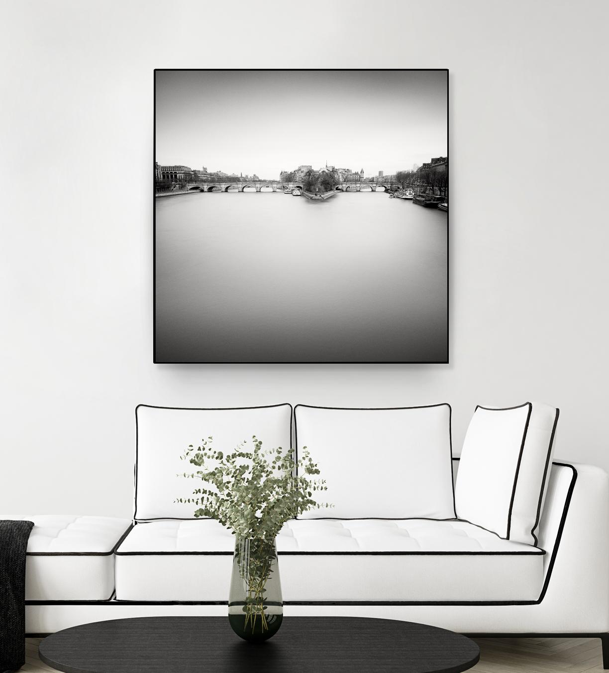 Ile de la Cite by Wilco Dragt on GIANT ART - multicolor photography; landscapes; people/places