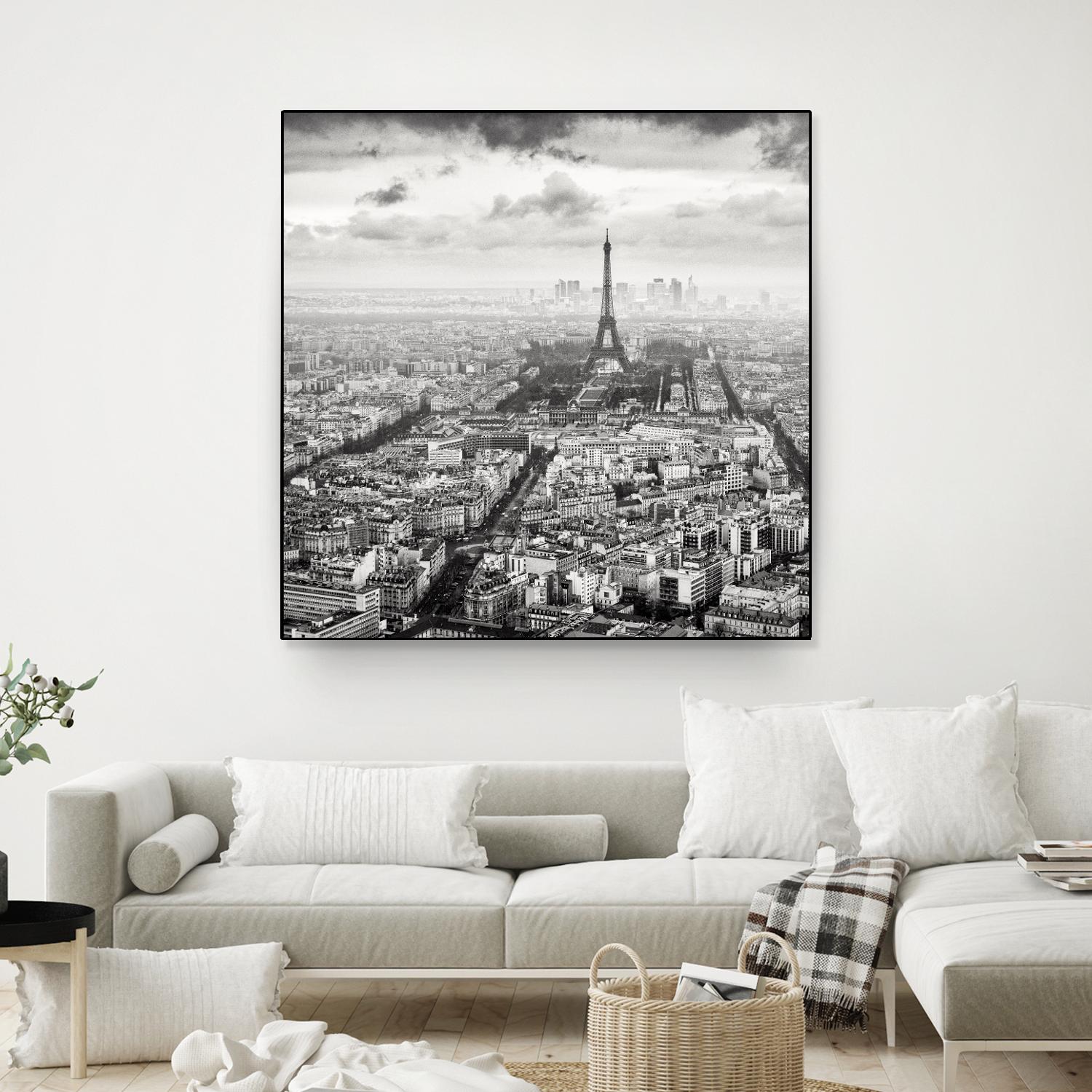 La Tour Eiffel et La Defense by Wilco Dragt on GIANT ART - multicolor photography; landscapes; people/places