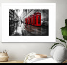 London Phones by Vladimir Kostka on GIANT ART - multicolor photography; landscapes; people/places