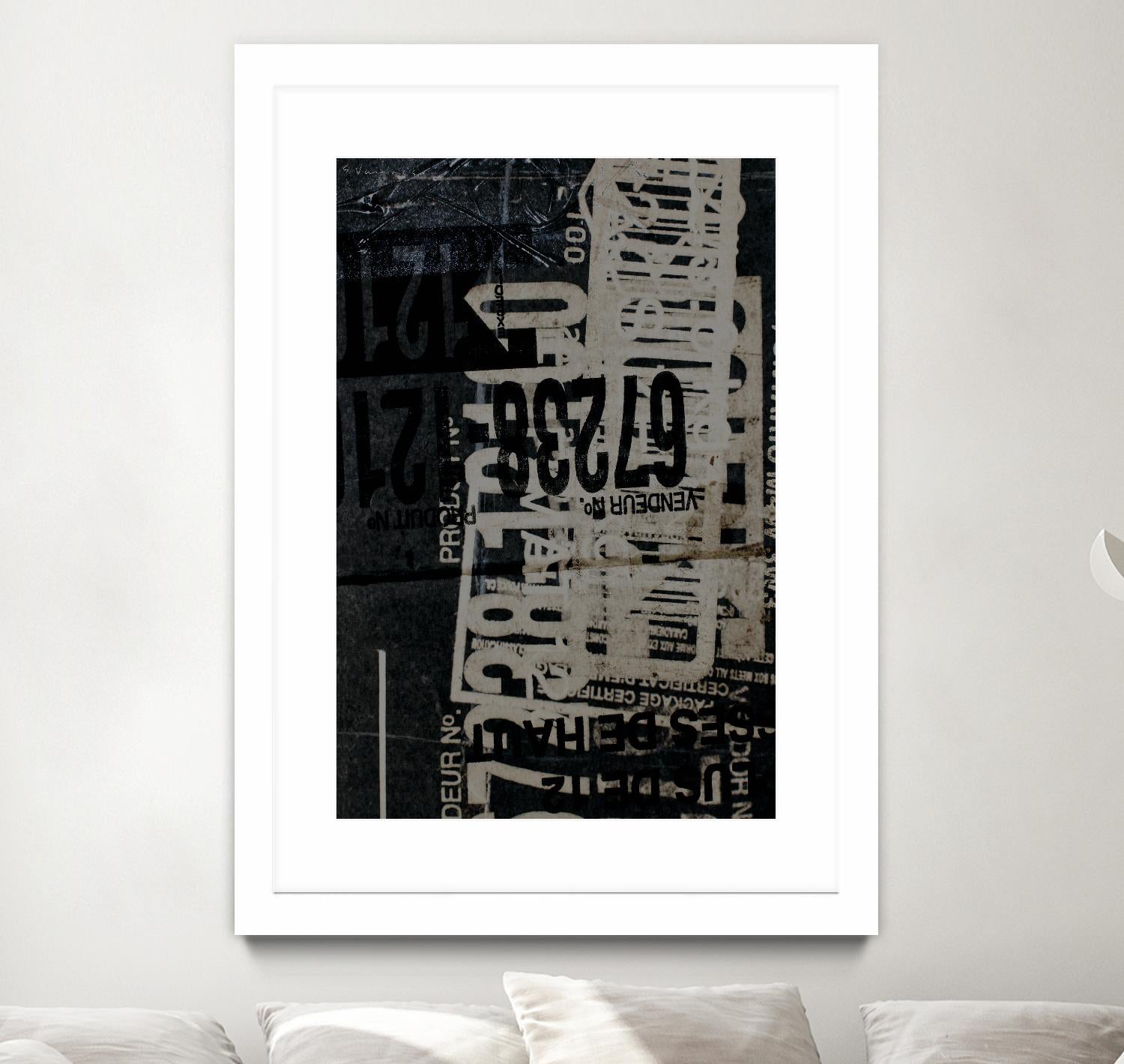 Greek to Me I by Enrico Varrasso on GIANT ART - grey abstract