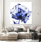 Indigo Flower I by Valeria Mravyan on GIANT ART - white floral
