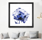 Indigo Flower I by Valeria Mravyan on GIANT ART - white floral